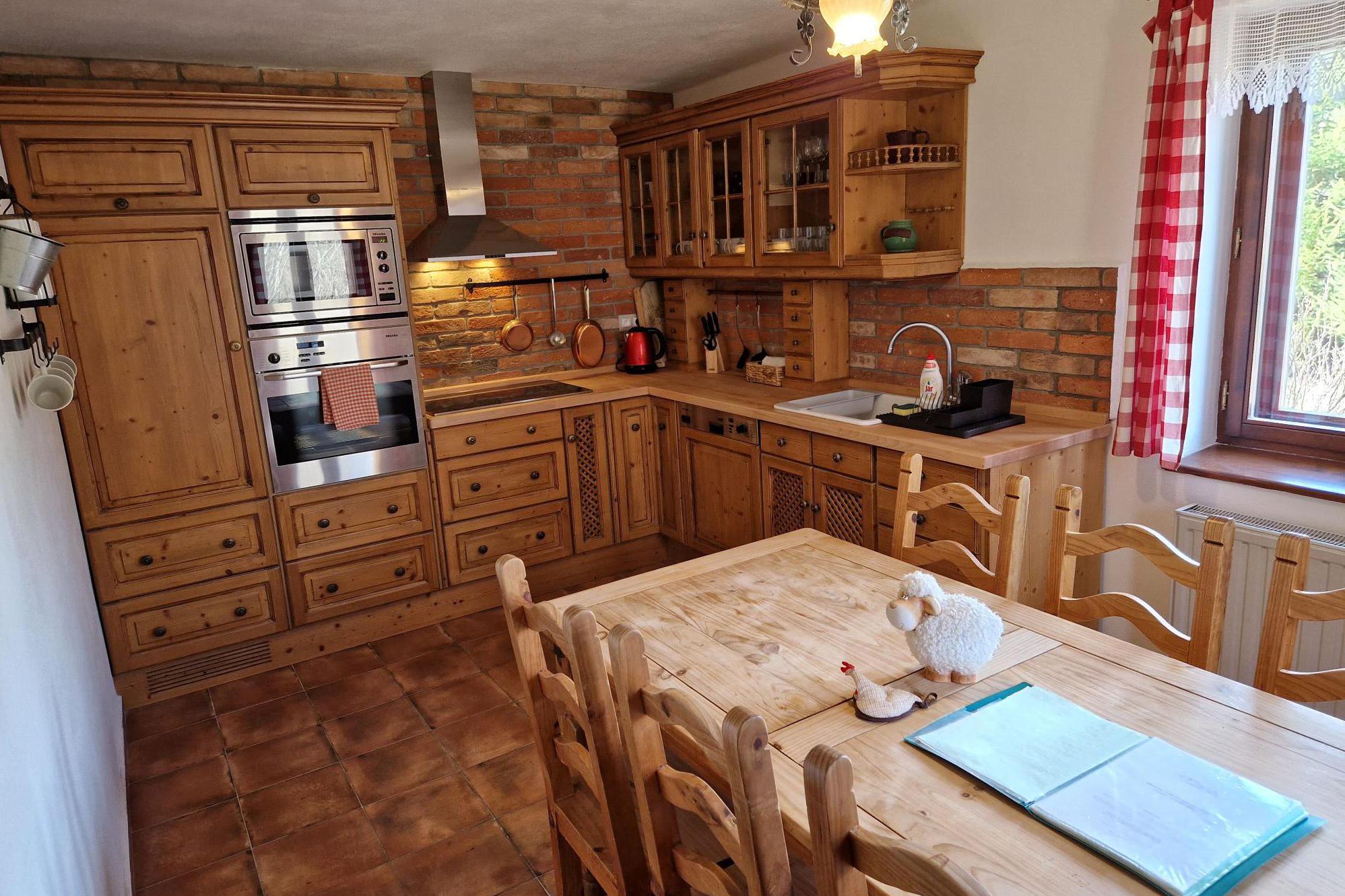 Chalupa u Jezerního potoka