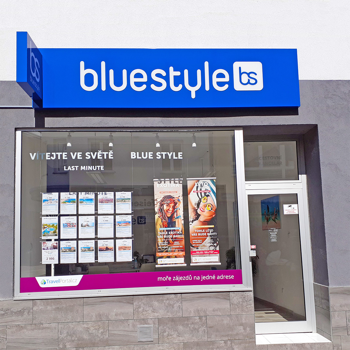 CK Blue Style foto 2