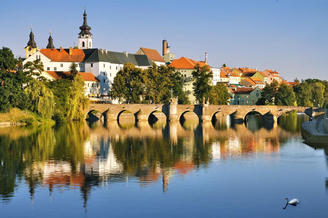 Amazing Home realitní kancelář