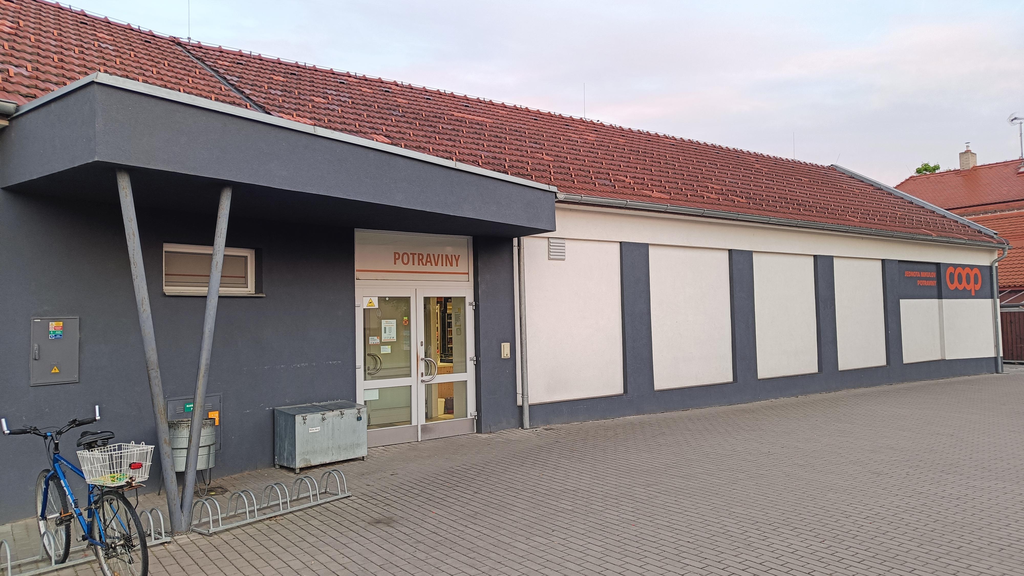 COOP - Jednota, spotřební družstvo v Mikulově foto 2