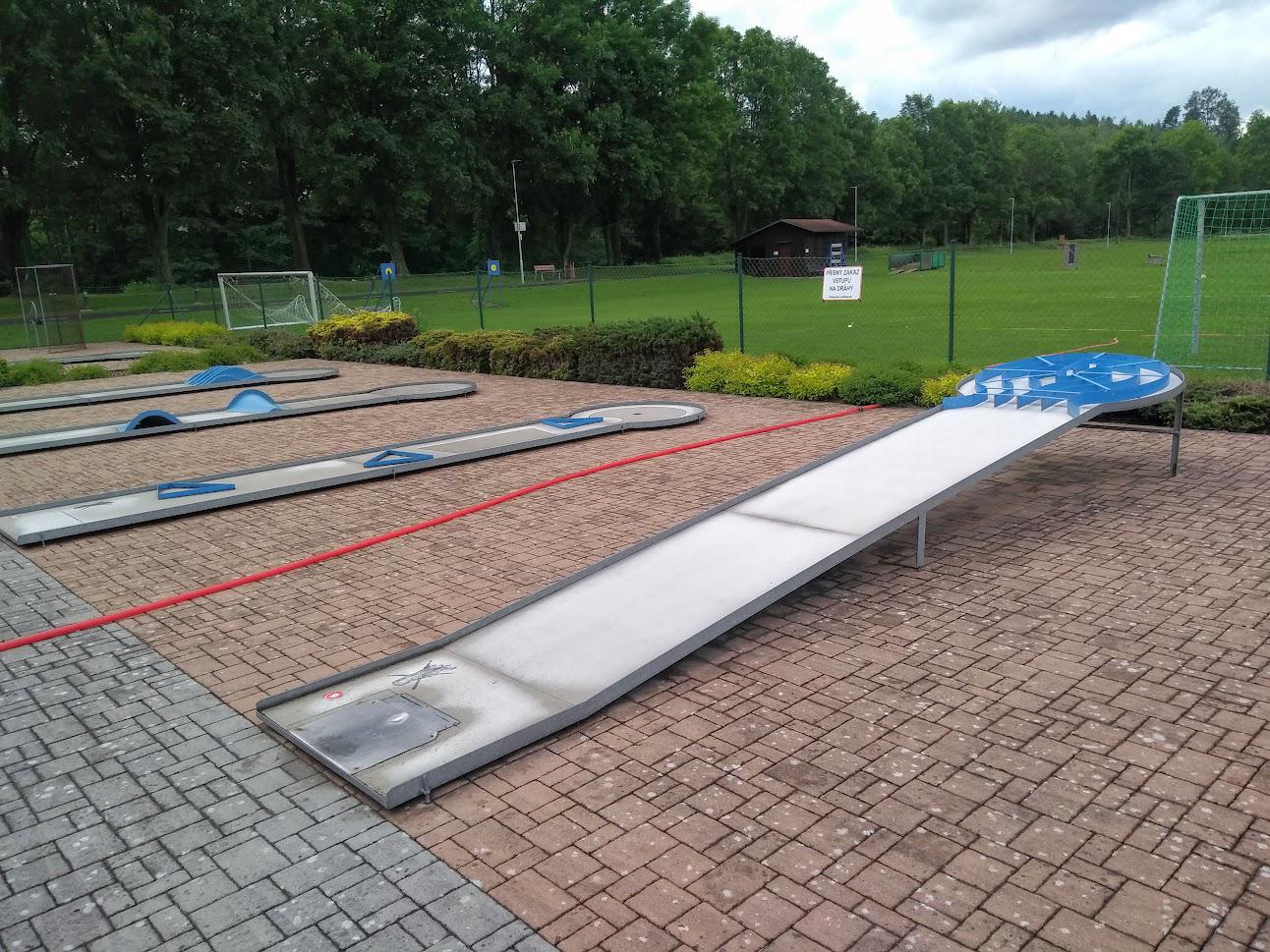 Sportovní areál TJ Sokol Havlovice - minigolf foto 4