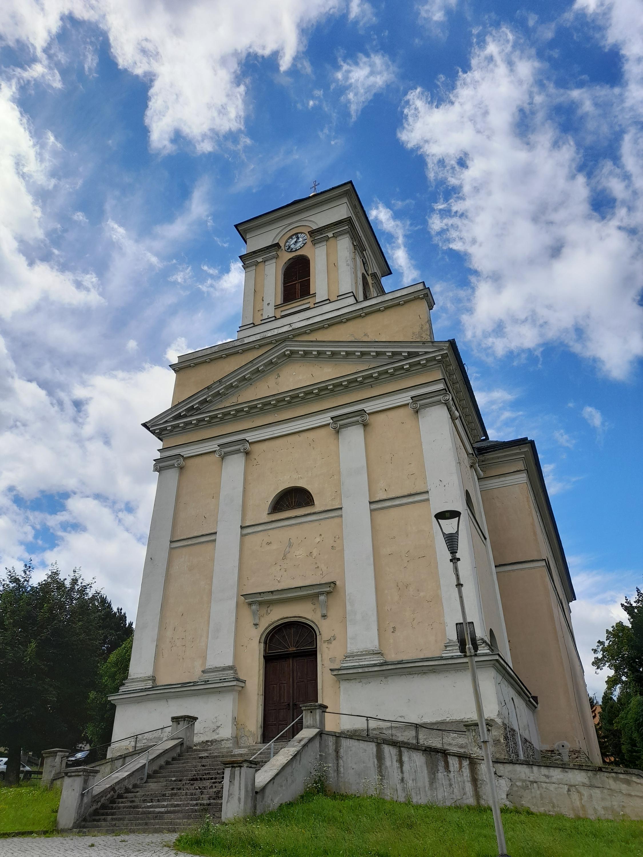 Kostel sv. Archanděla Michaela foto 3