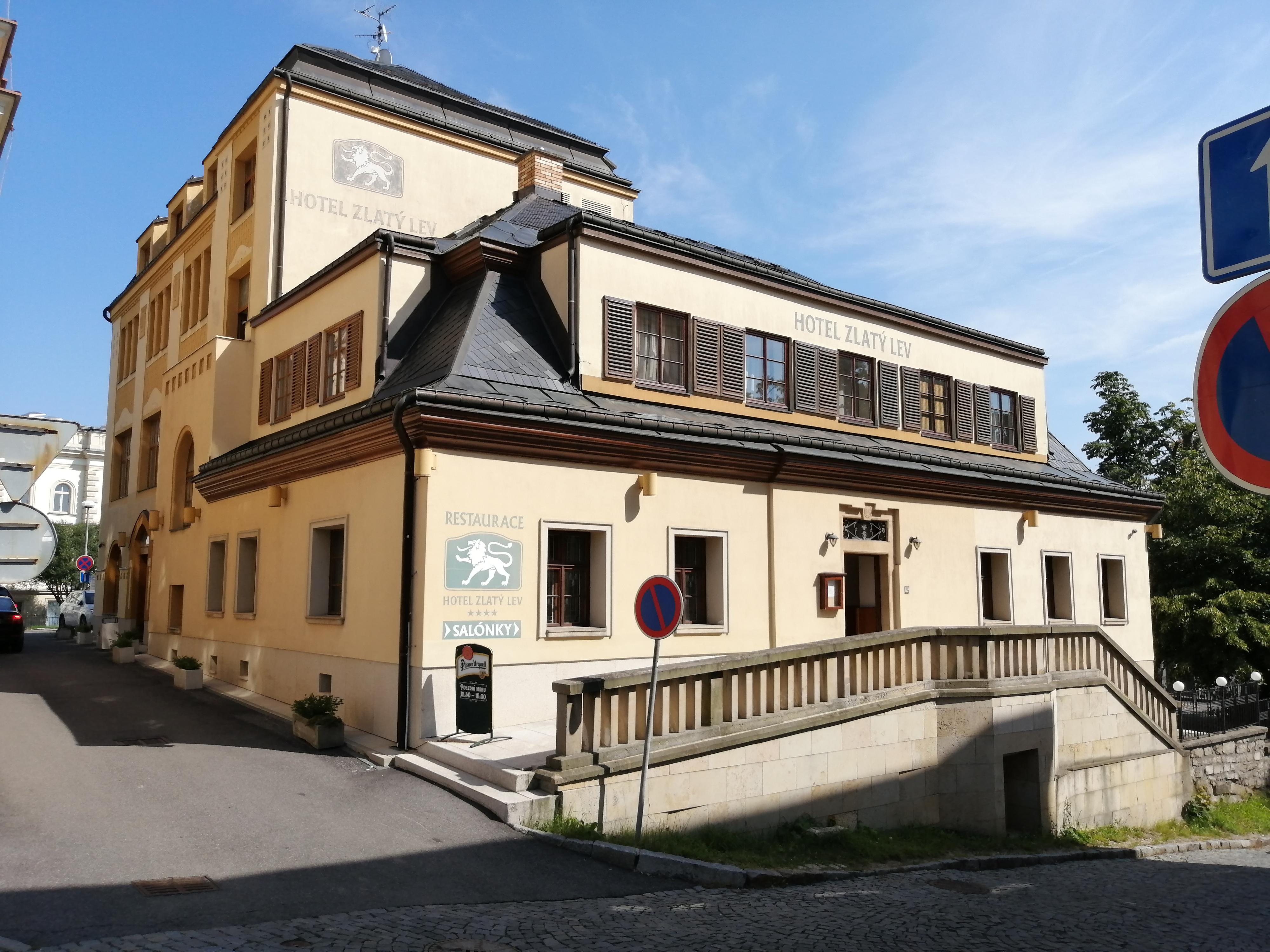 Hotel Zlatý lev foto 2