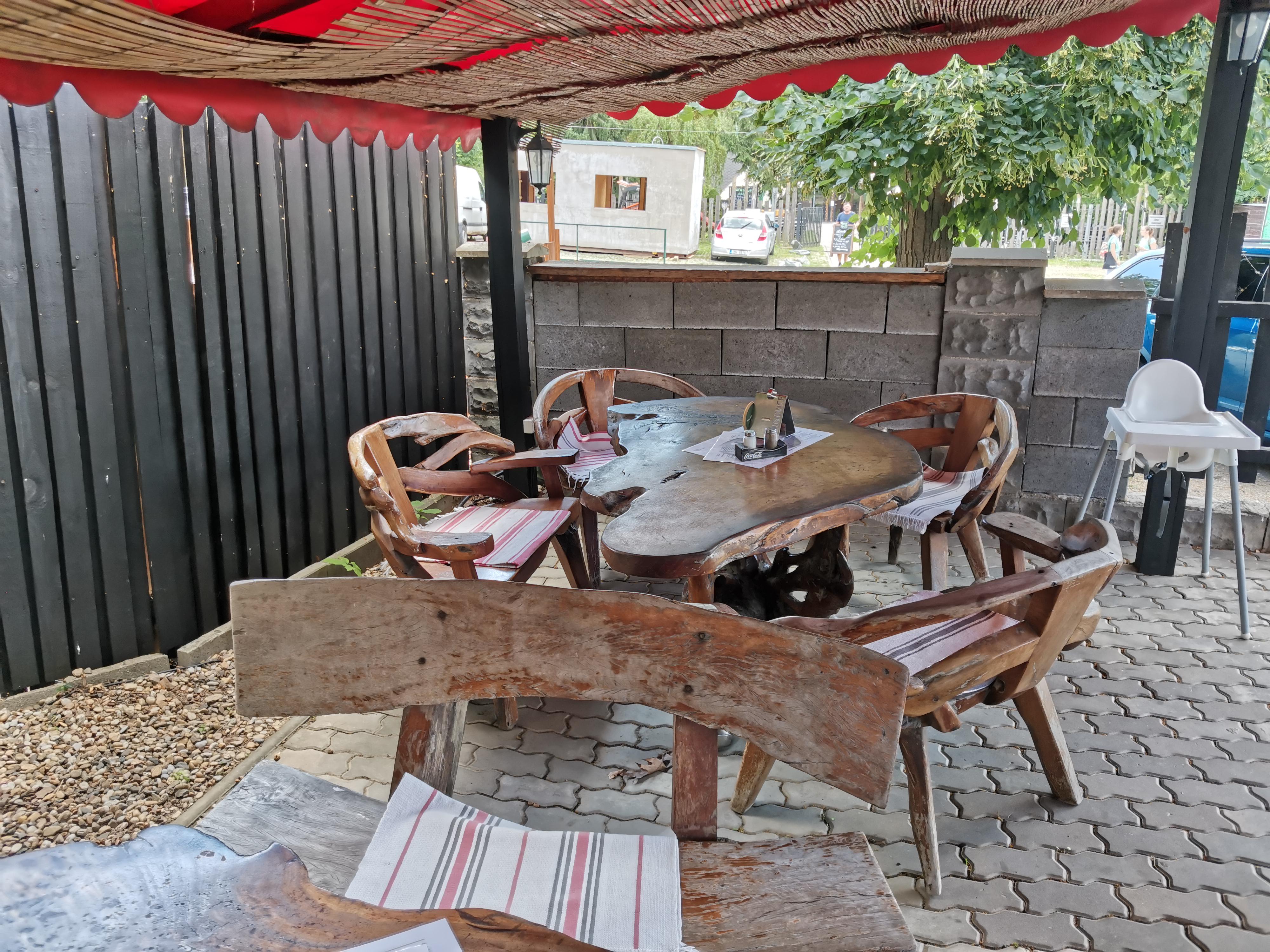 RESTAURACE JEDNIČKA foto 4