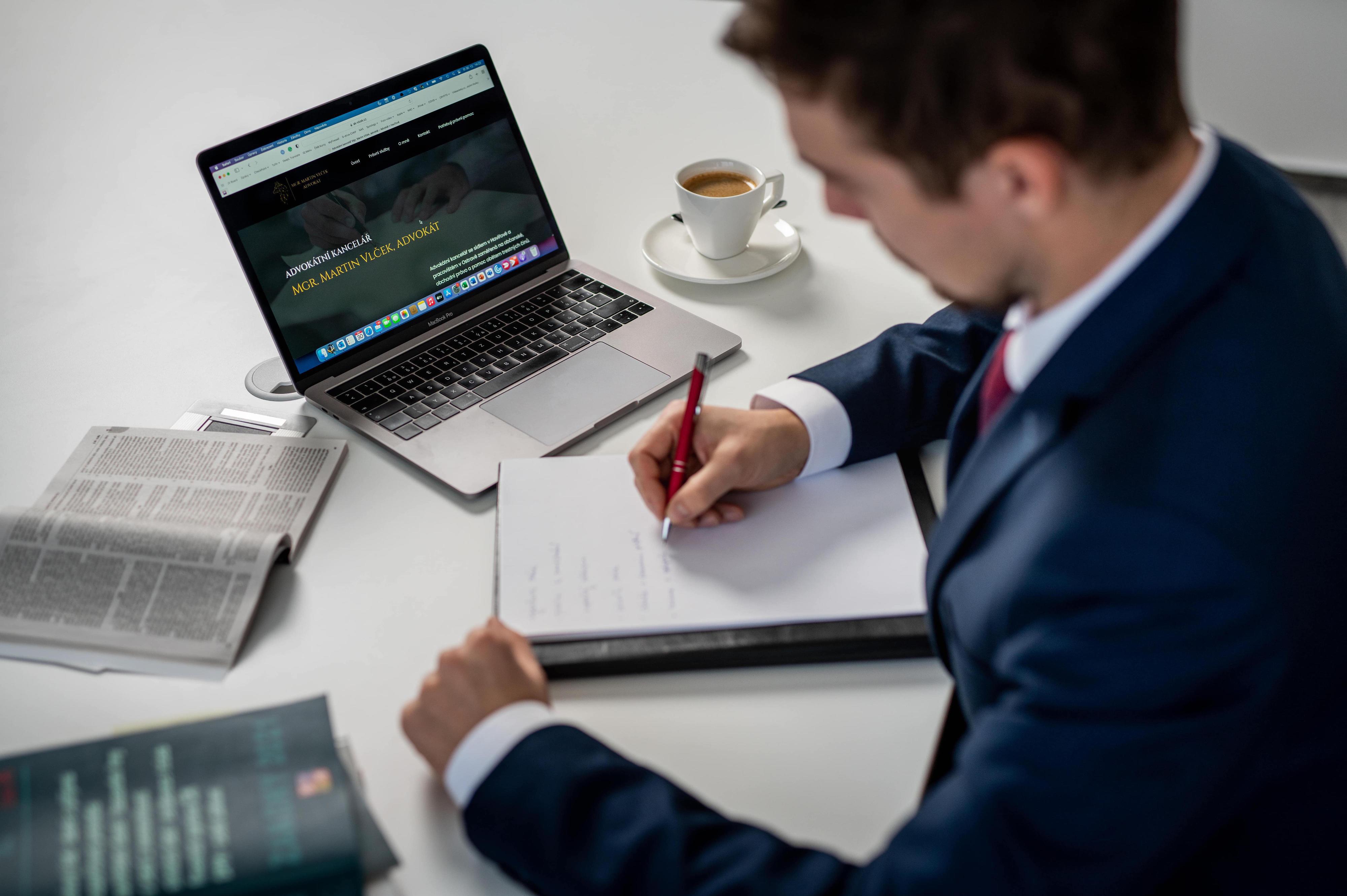 Mgr. Martin Vlček - Advokát Havířov