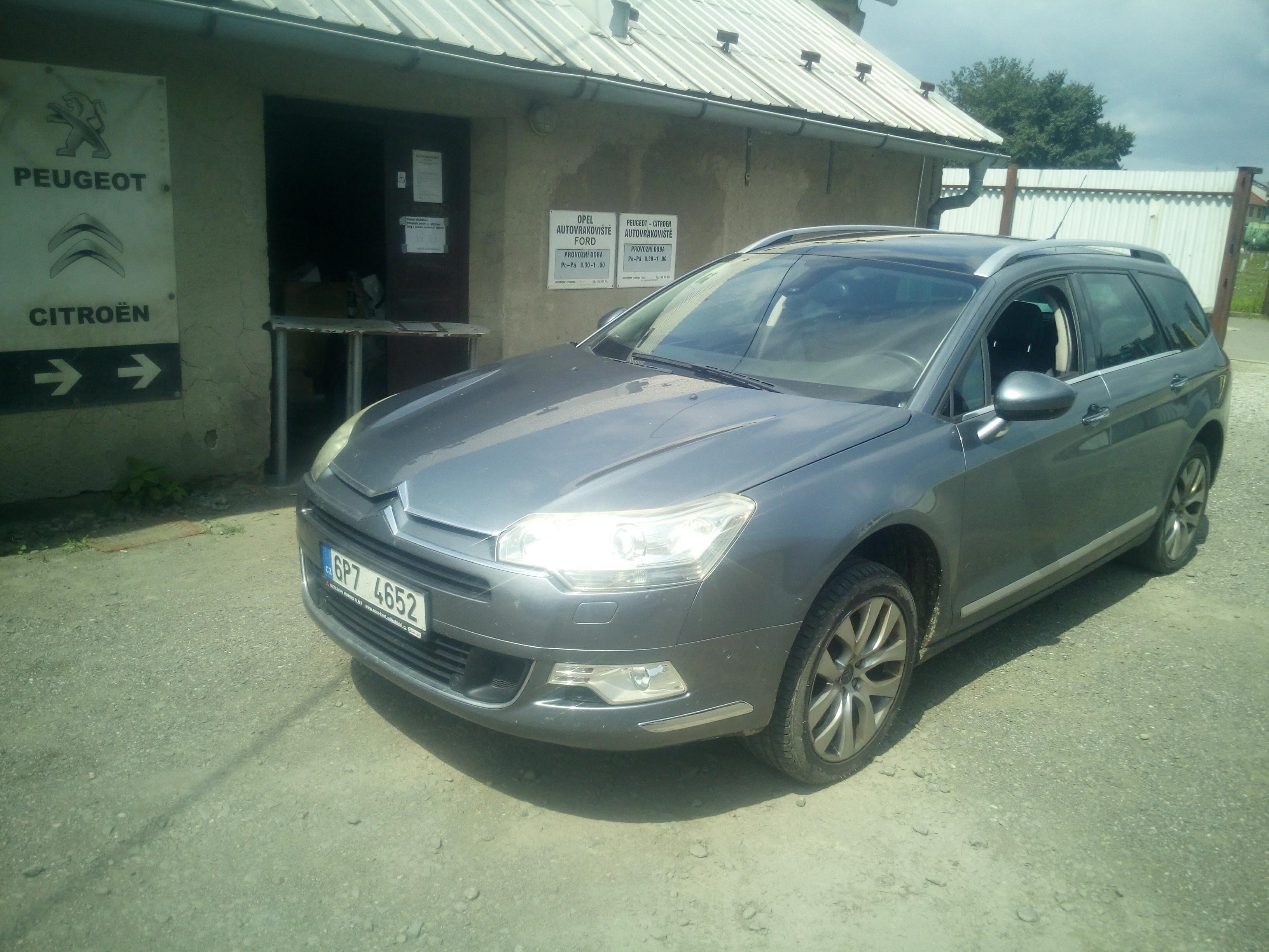 Autovrakoviště Peugeot a Citroën – Jiří Vaněk foto 6