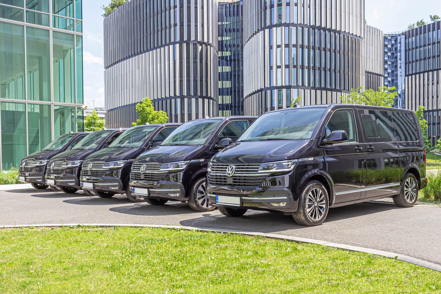 Přeprava VIP klientů moderními minibusy