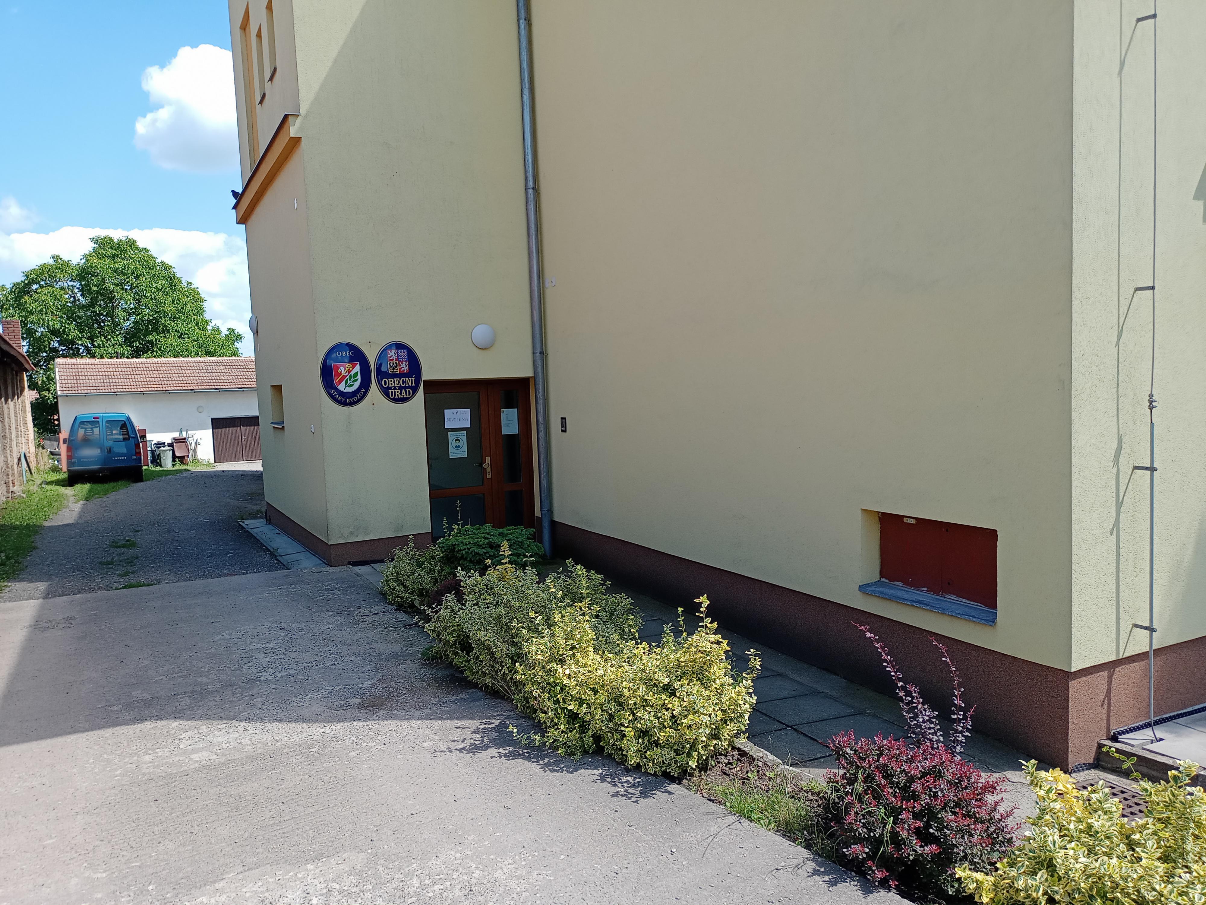 Obecní knihovna Starý Bydžov foto 2