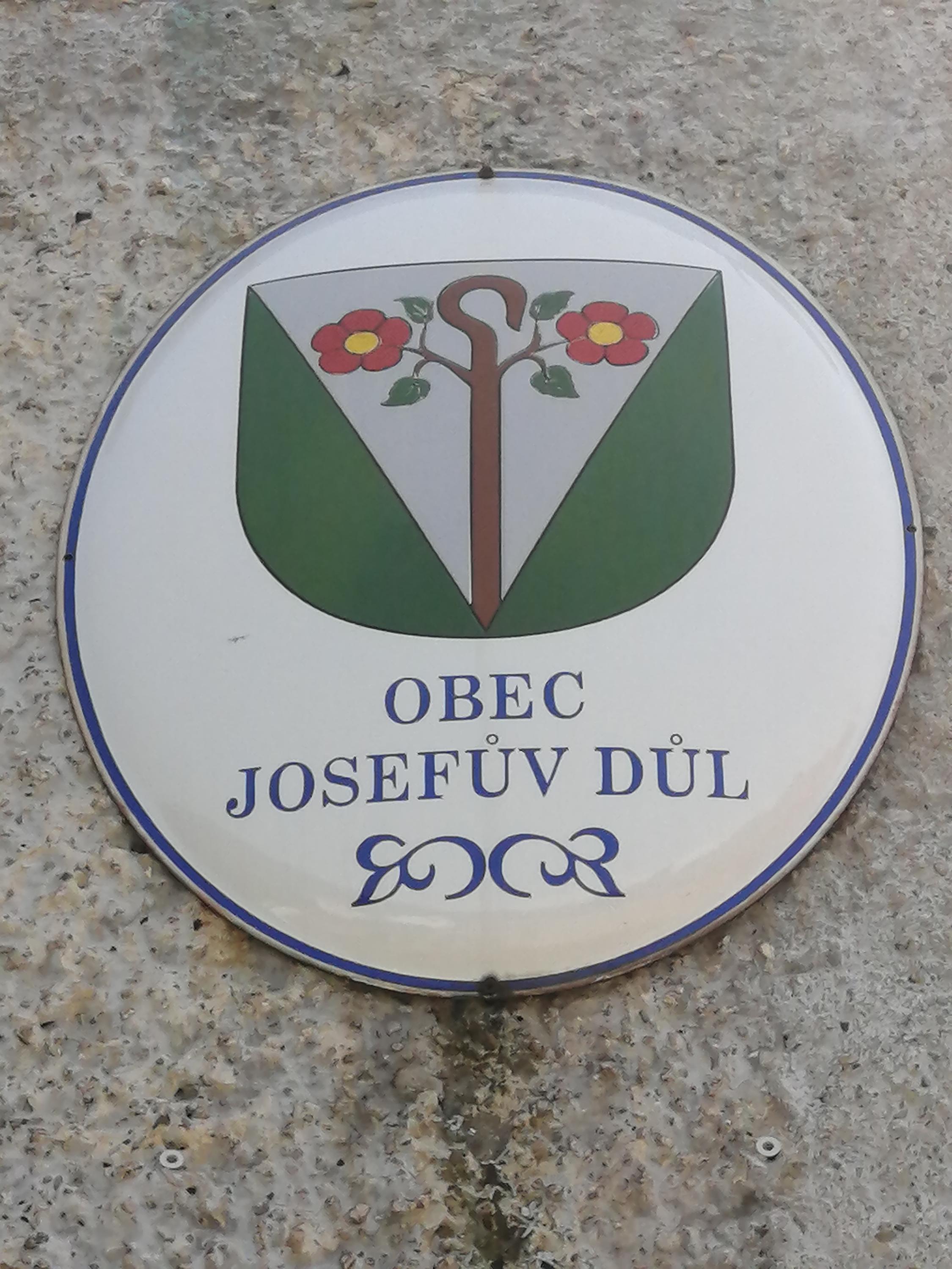 Josefův Důl - obecní úřad foto 2