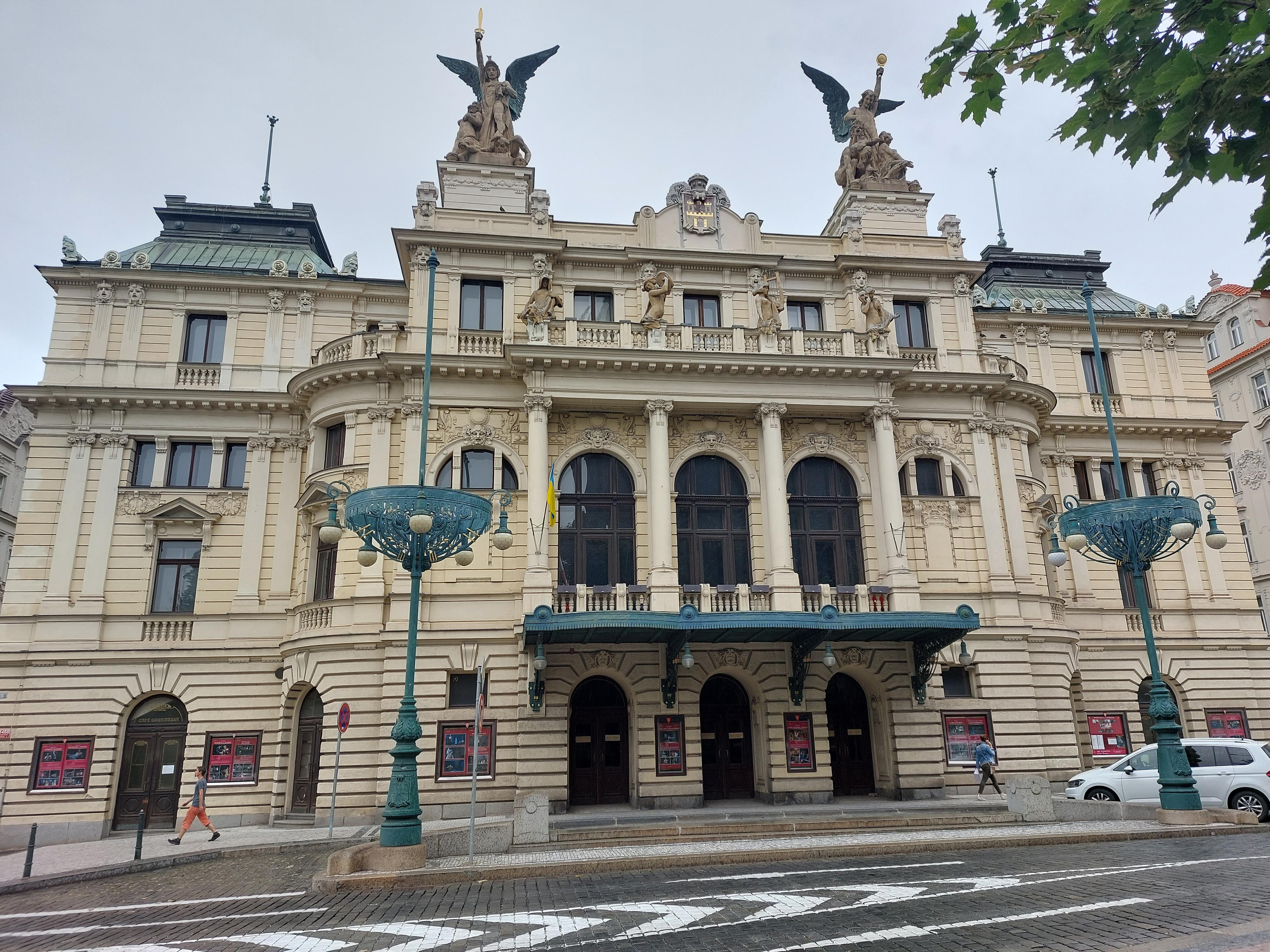 Divadlo na Vinohradech foto 3