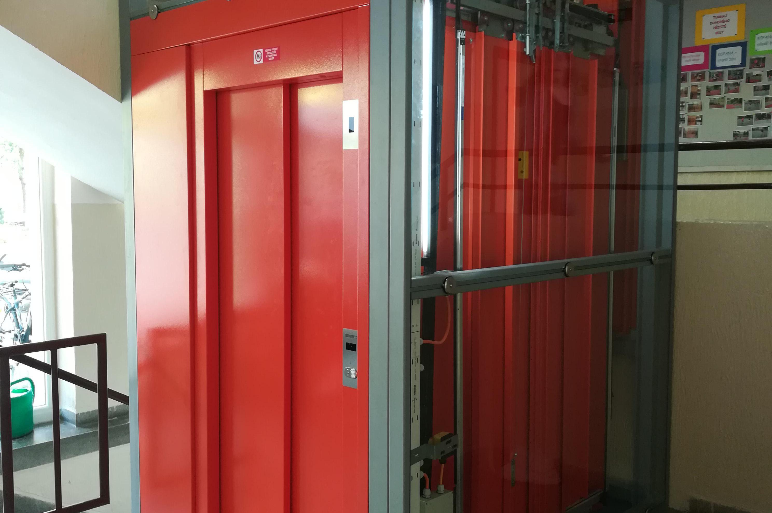 Nové výtahy osobní, nákladní, invalidní výtah