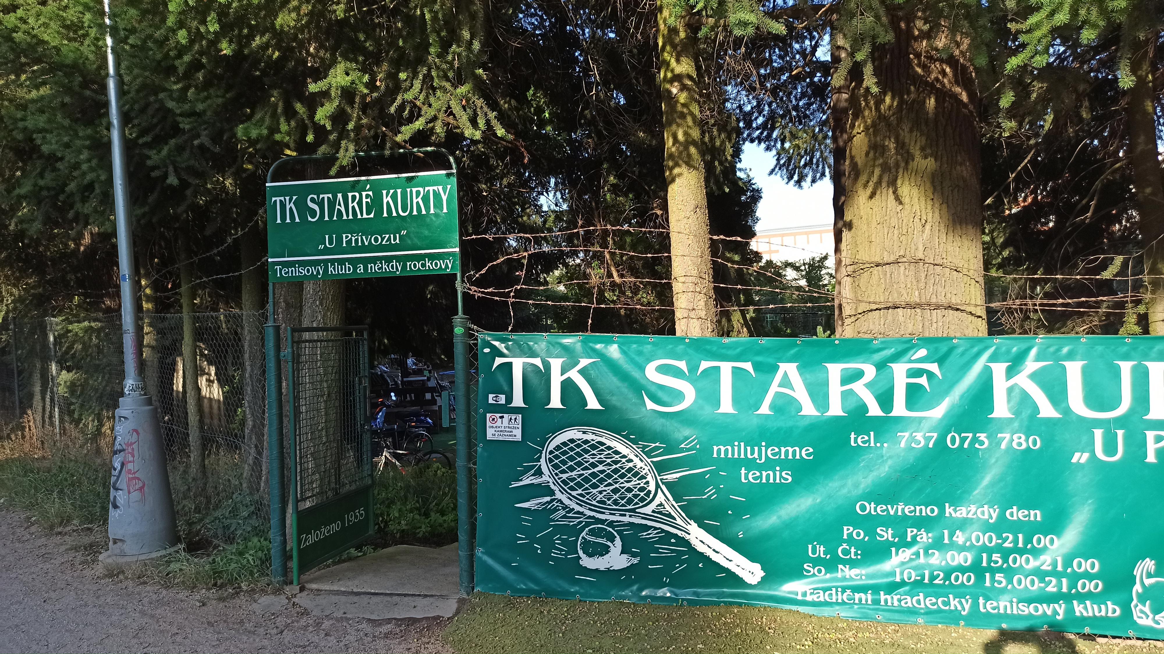 TK STARÉ KURTY Hradec Králové