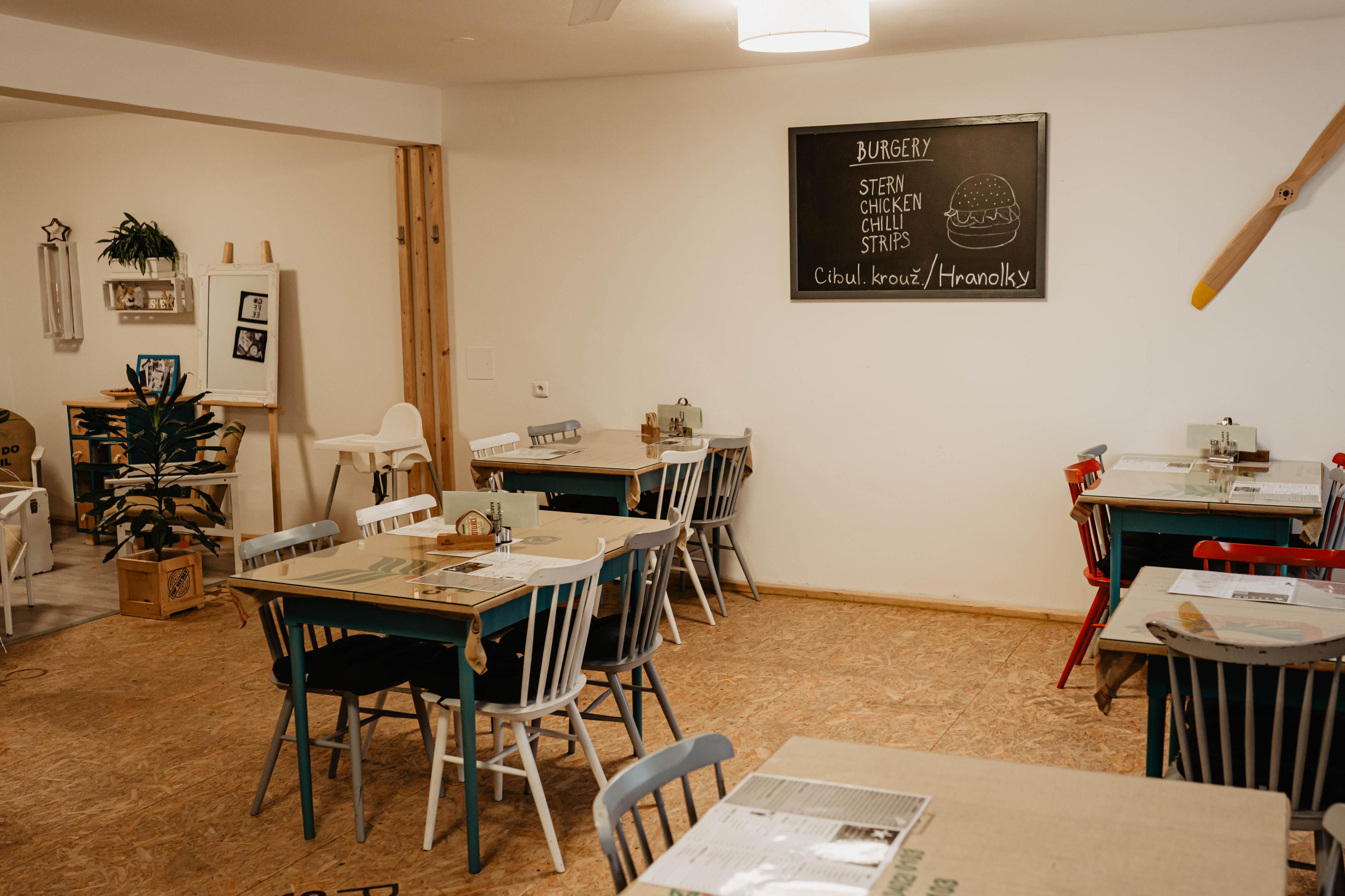 Restaurace a kavárna Stern foto 3