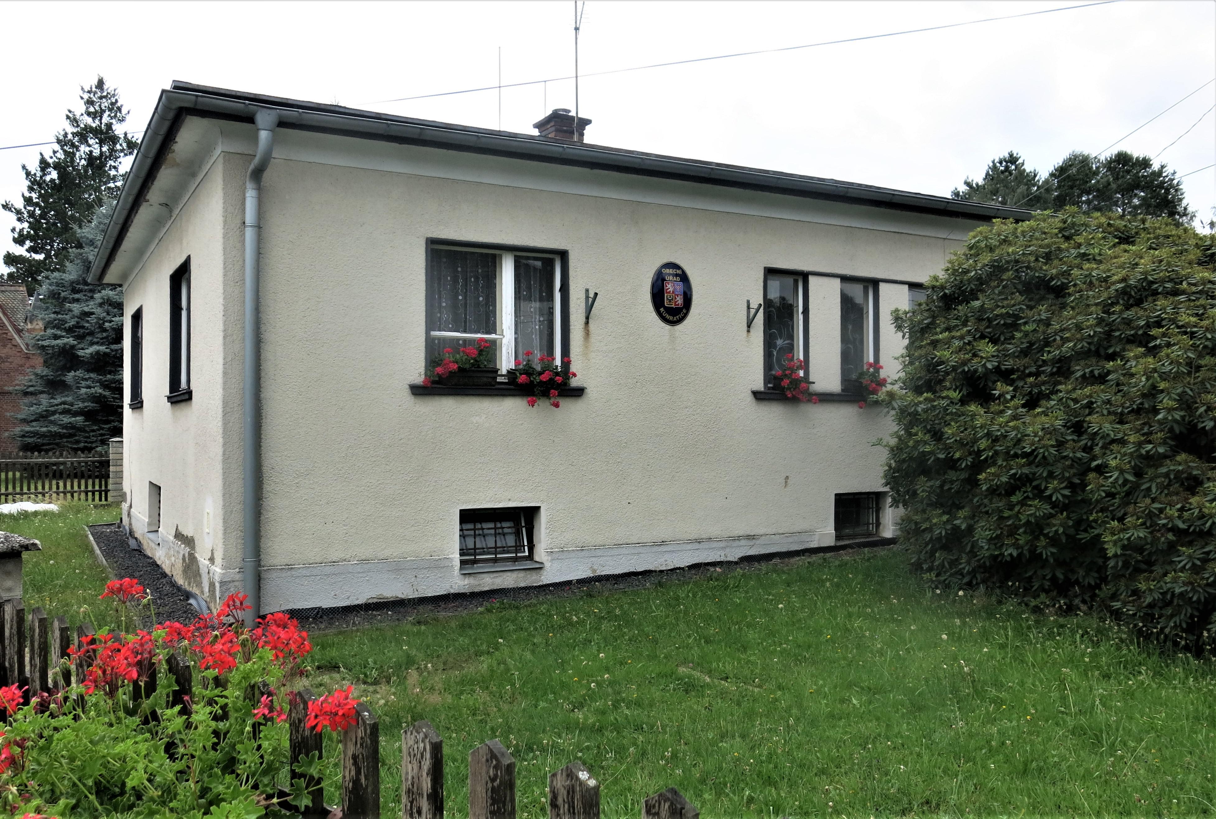 Kunratice - obecní úřad foto 1