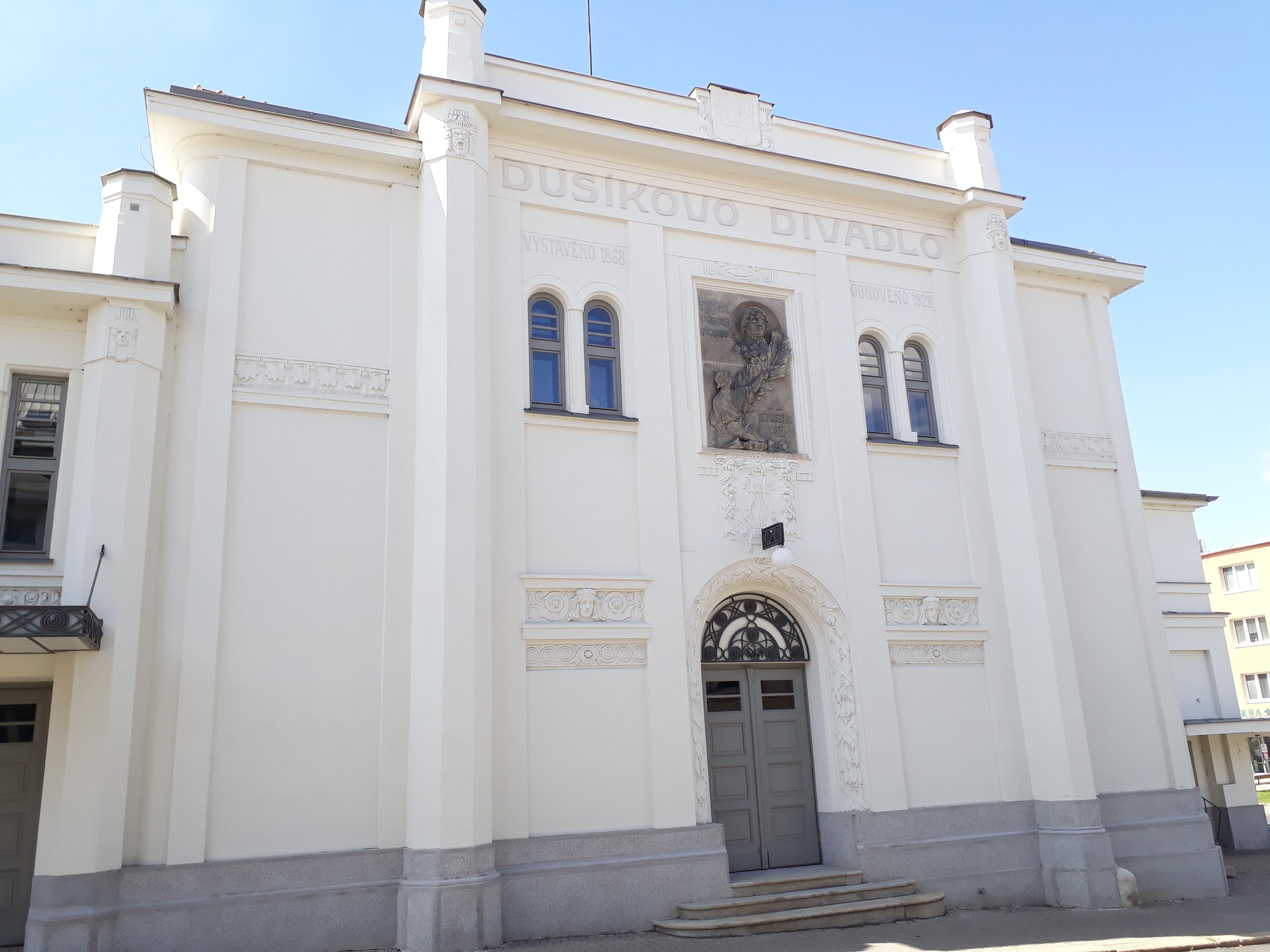 Dusíkovo divadlo Čáslav, s.r.o. foto 2