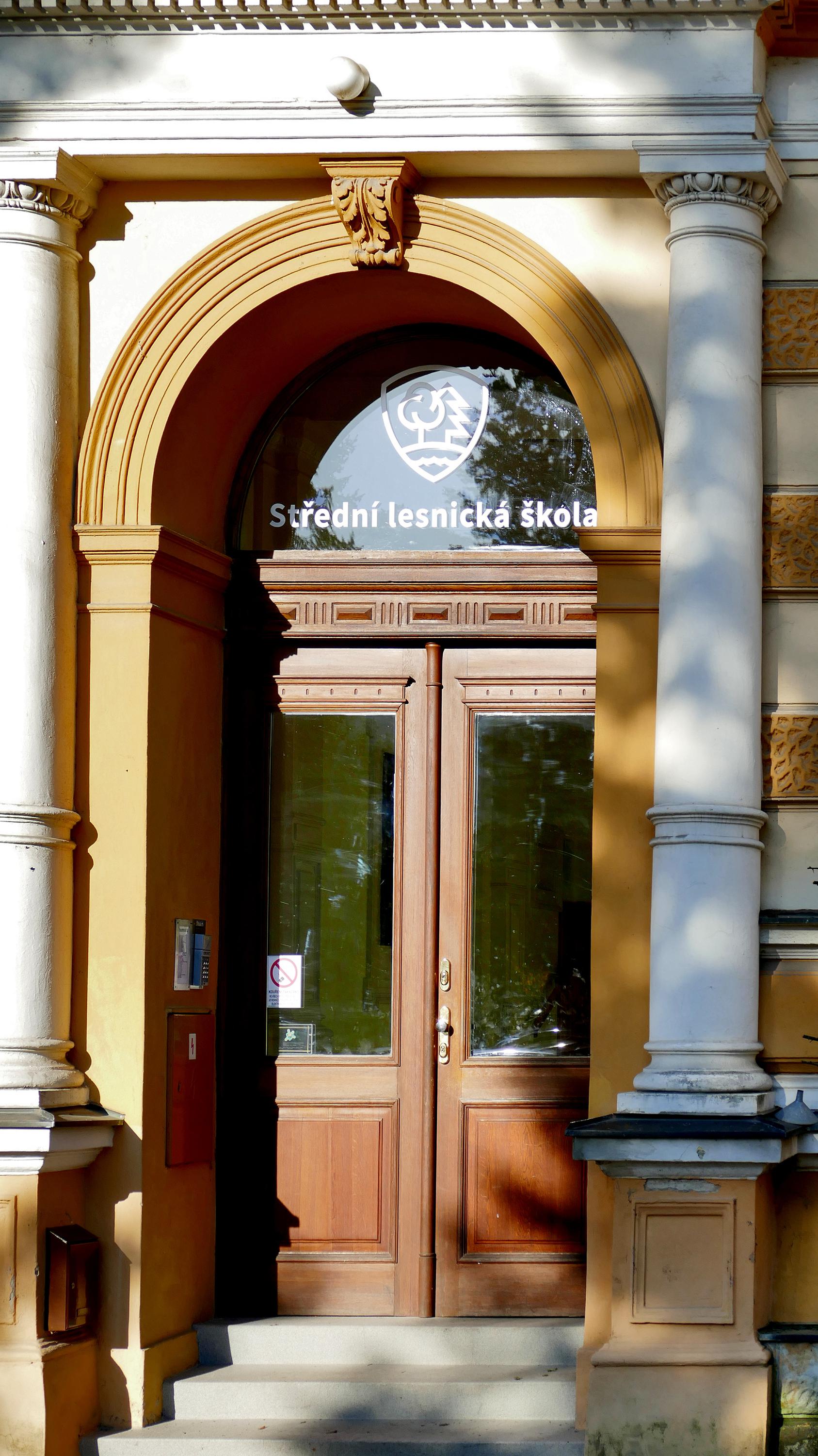 Střední lesnická škola Hranice foto 3