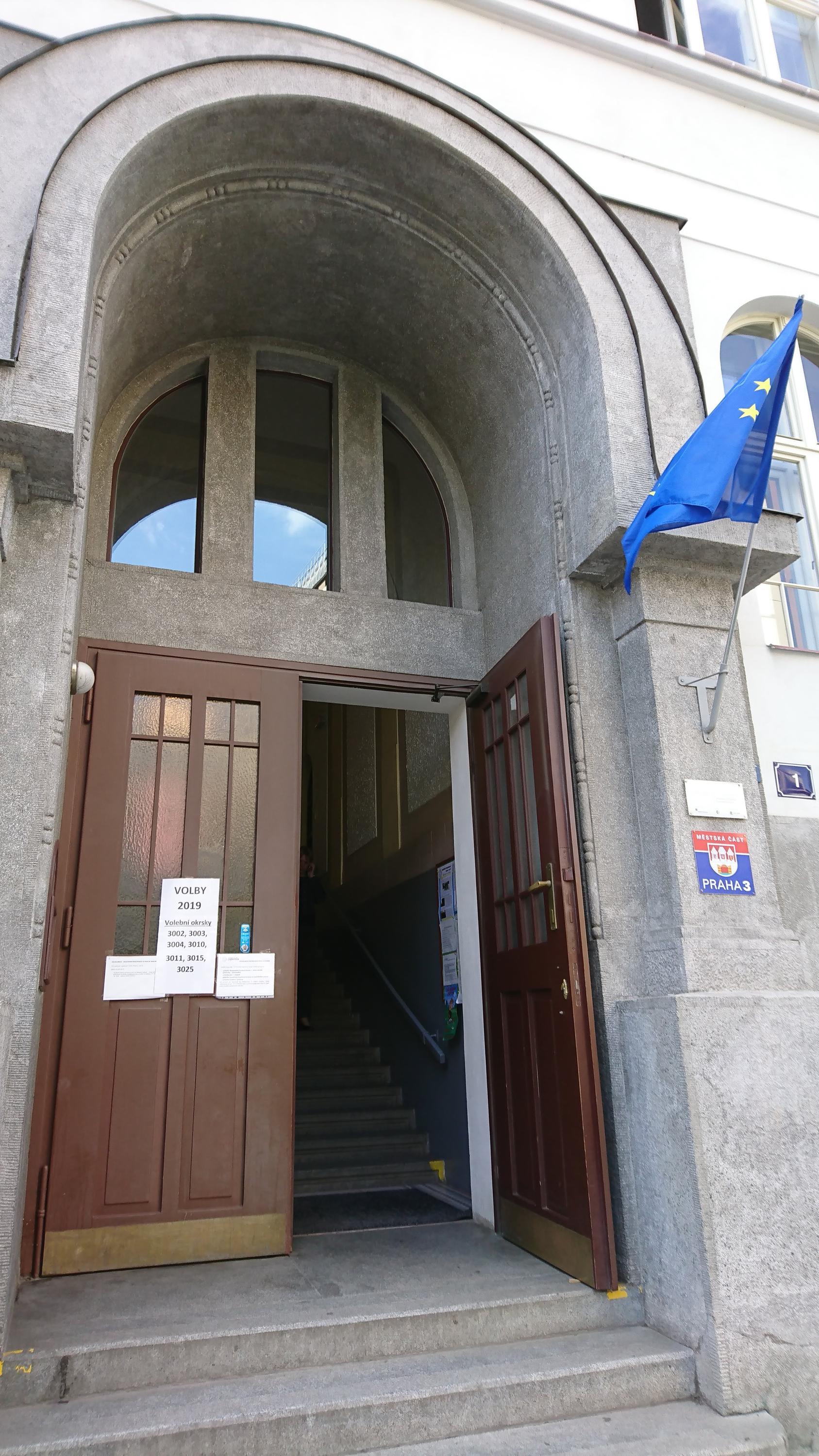 ZŠ Praha 3, Lupáčova foto 6