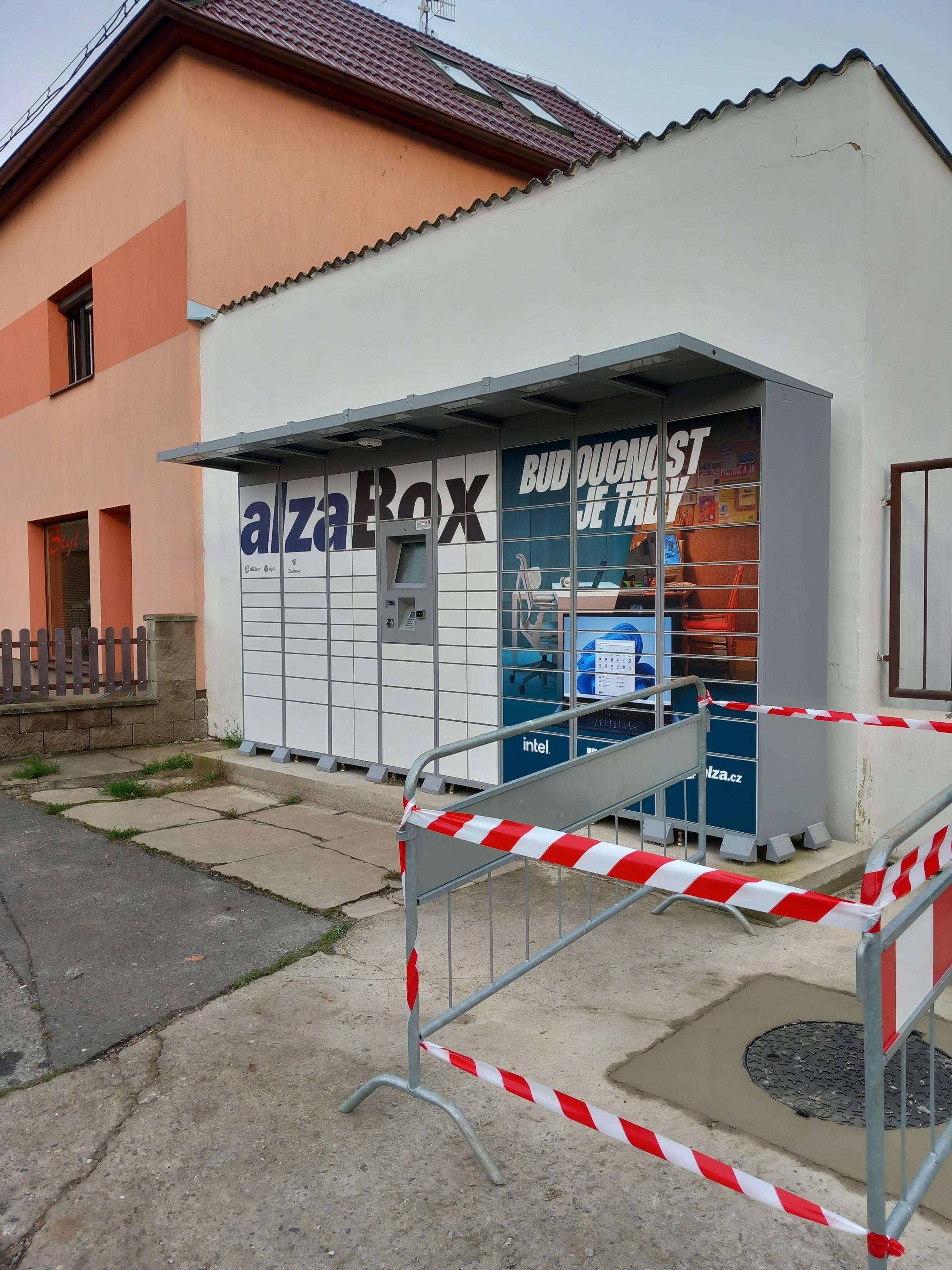 AlzaBox foto 2