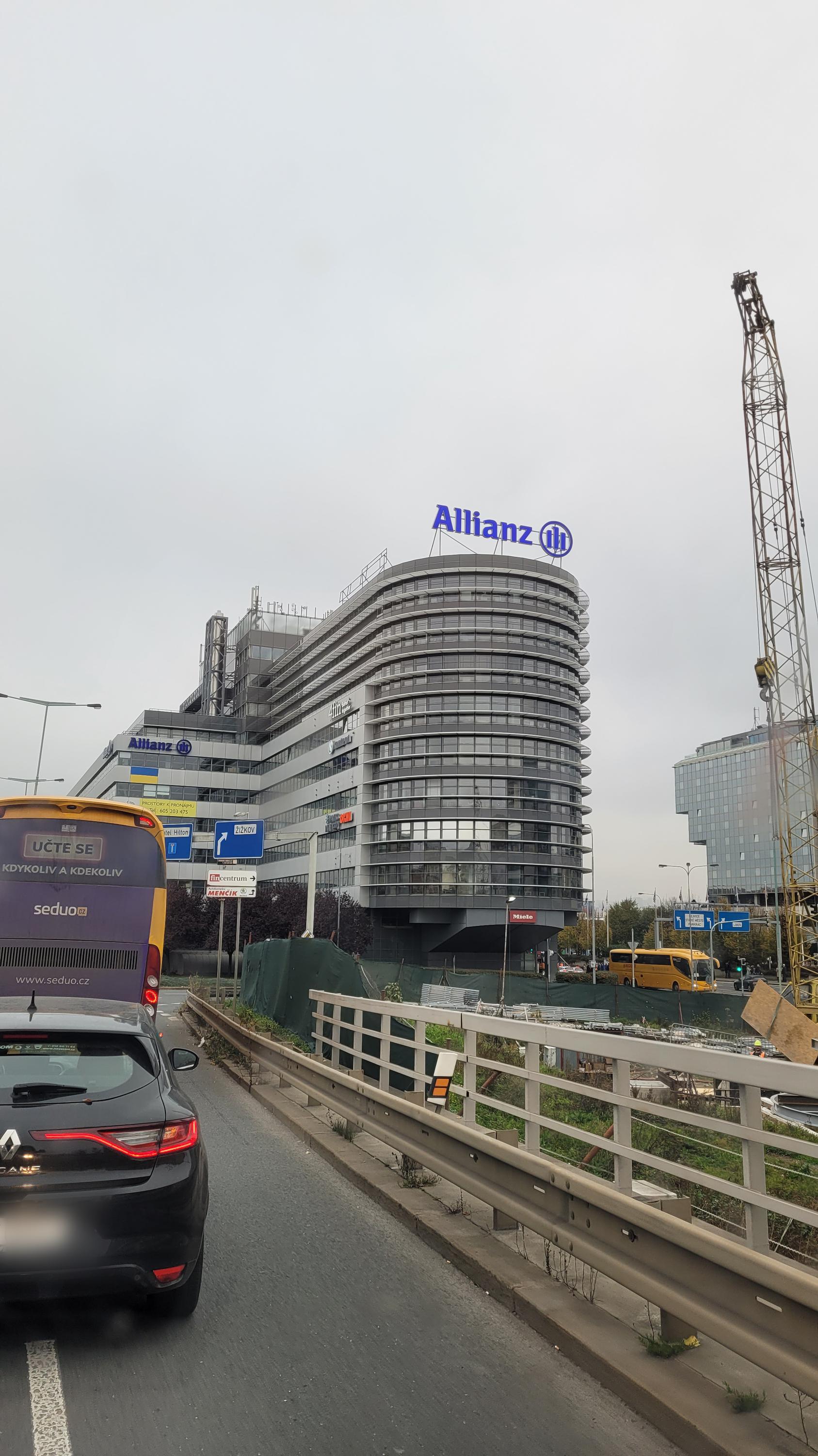 Allianz kontakt, s.r.o. foto 1