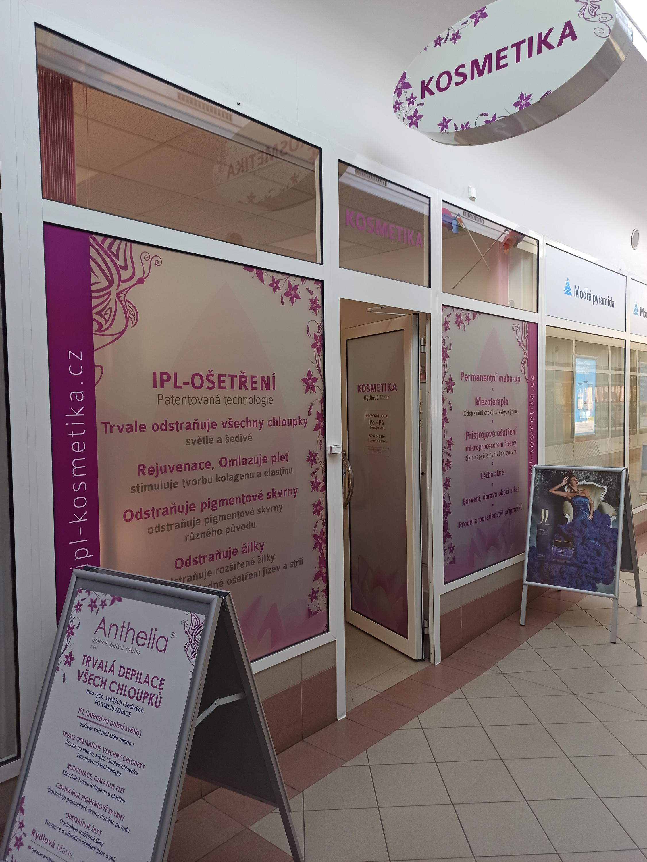 IPL kosmetika Marie Rýdlová foto 2