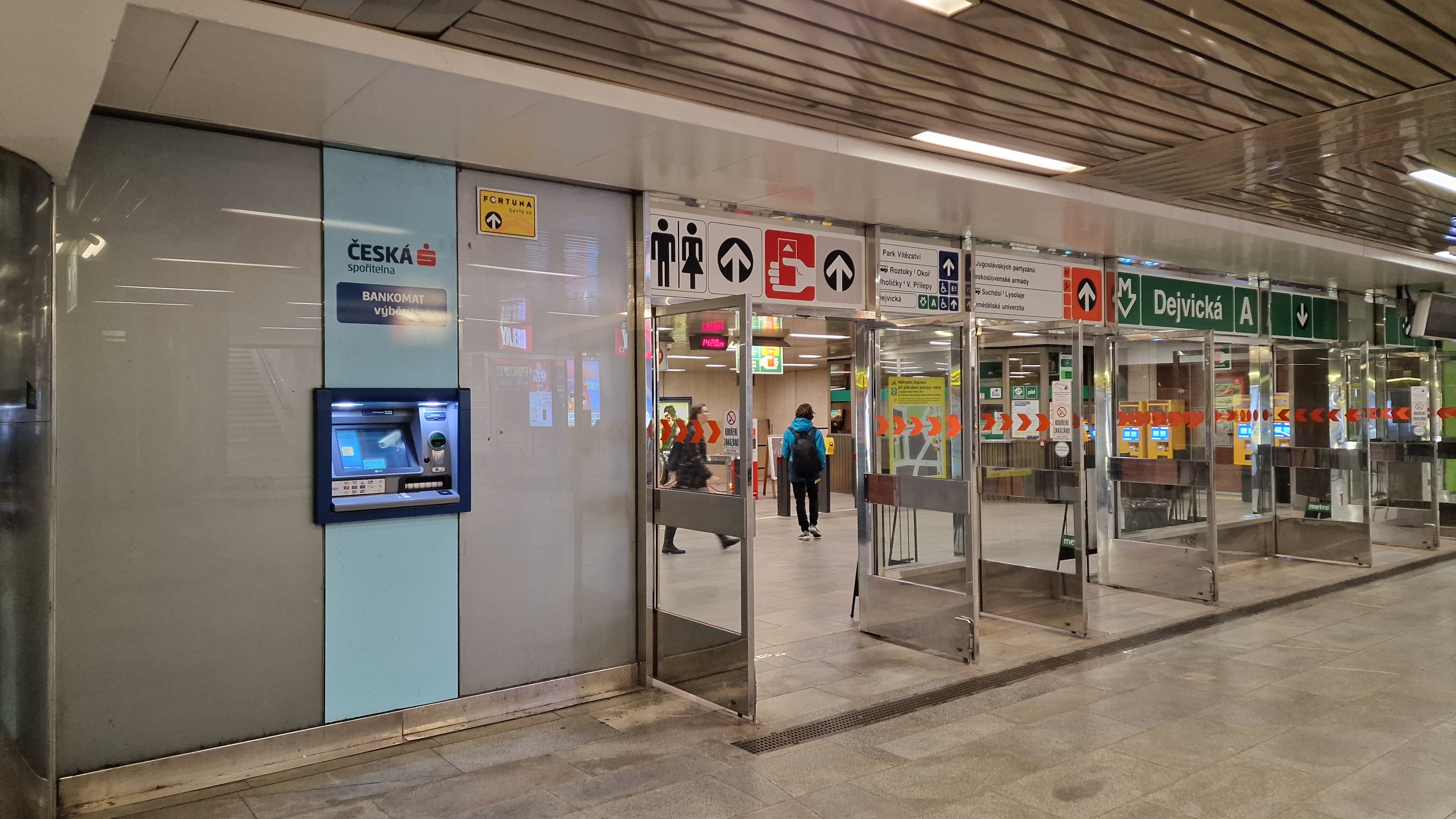 Bankomat České spořitelny