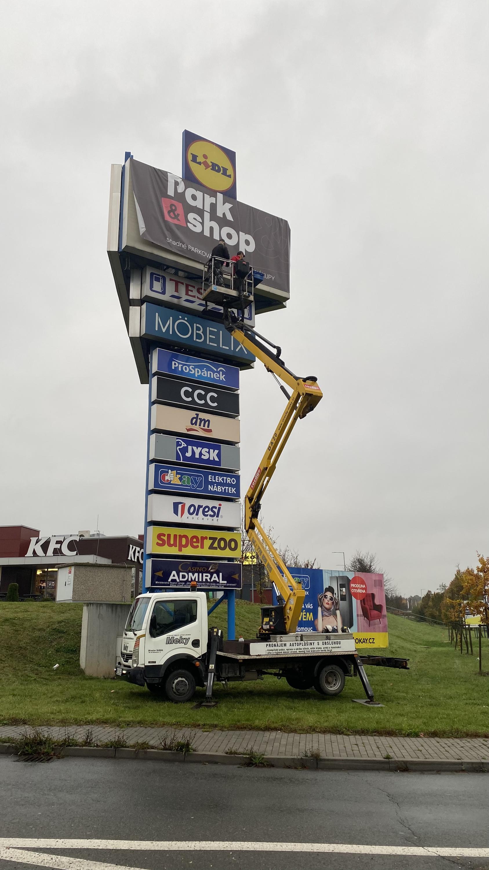 Výškové práce autoplošinou Meky foto 3