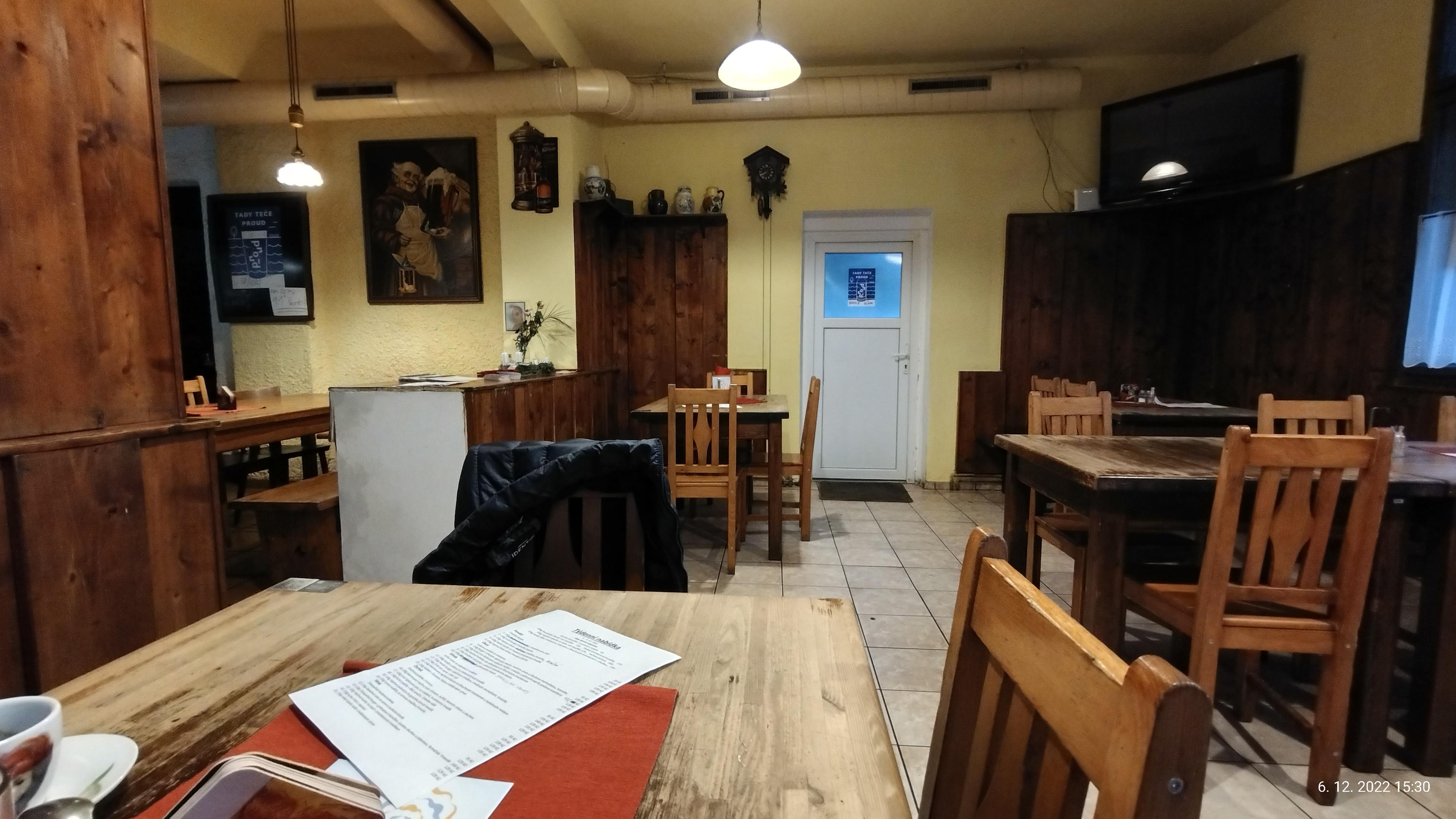 Restaurace V Podlesí foto 2