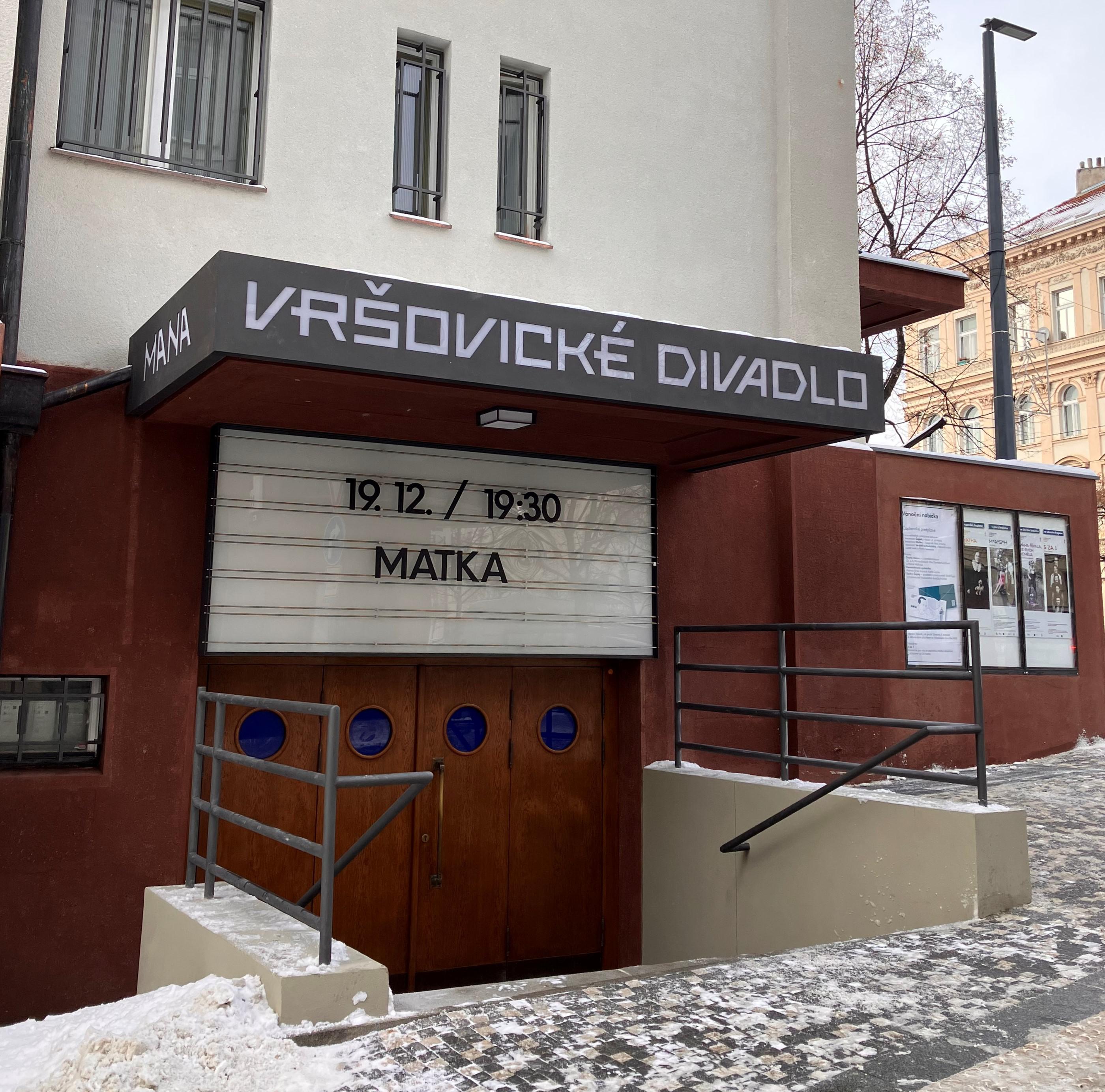 Vršovické divadlo MANA foto 2
