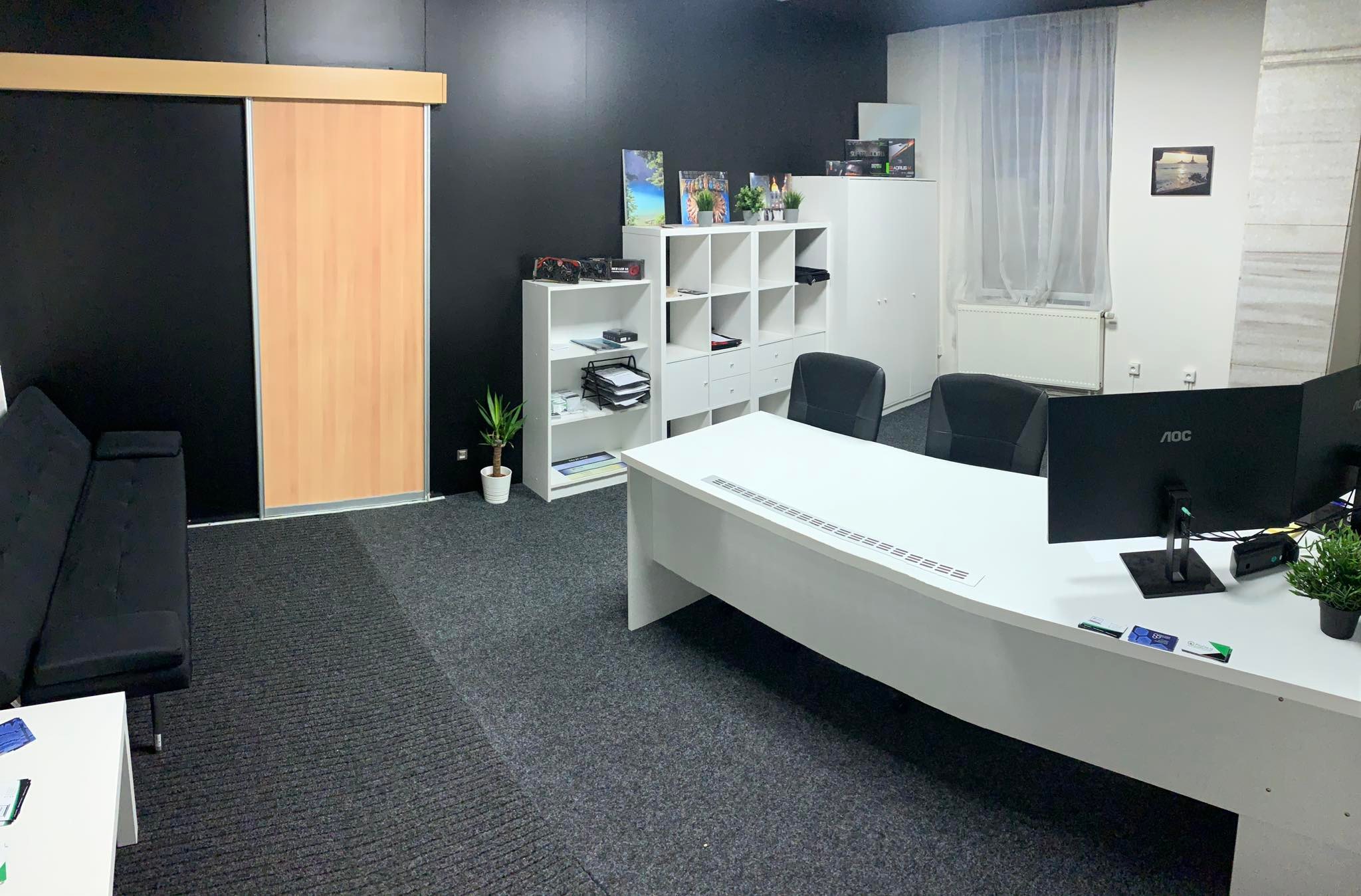 Ucomp.cz -  IT služby, servis počítačů a mobilů foto 2