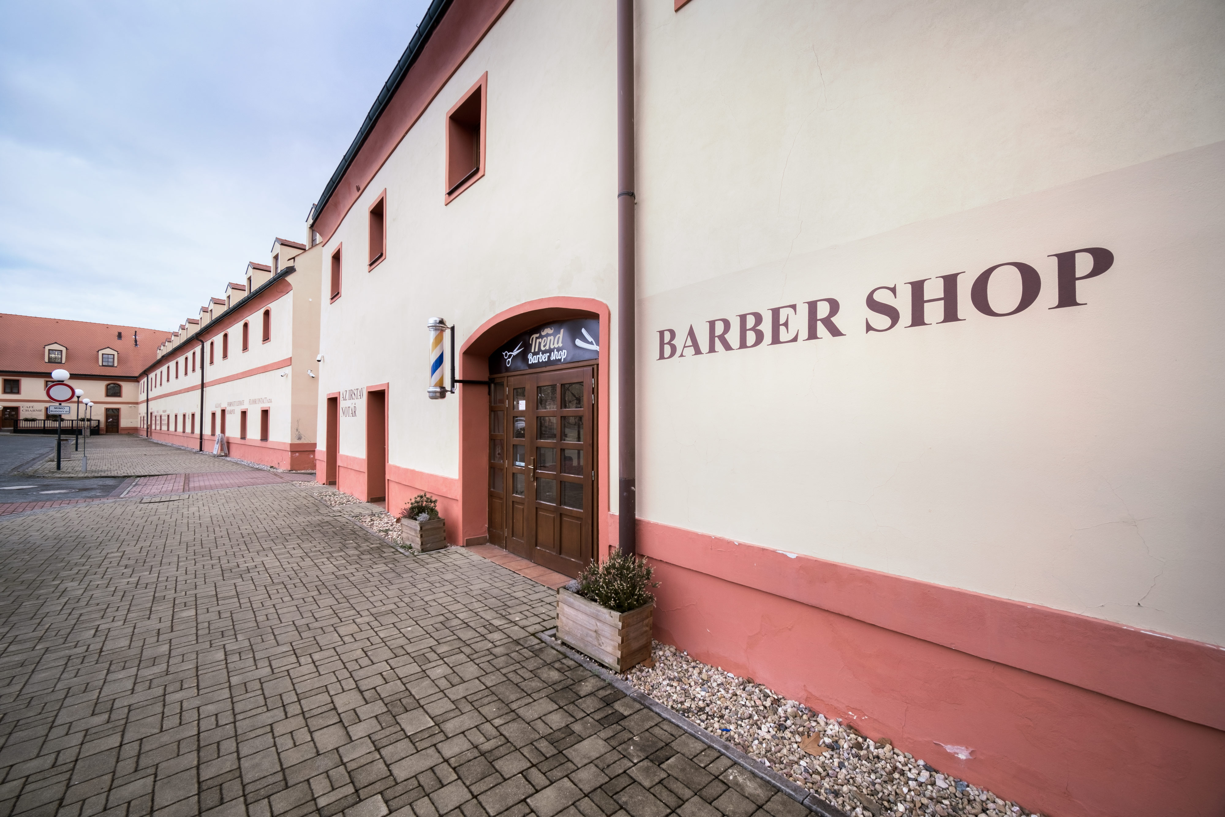 TREND BARBER SHOP foto 6