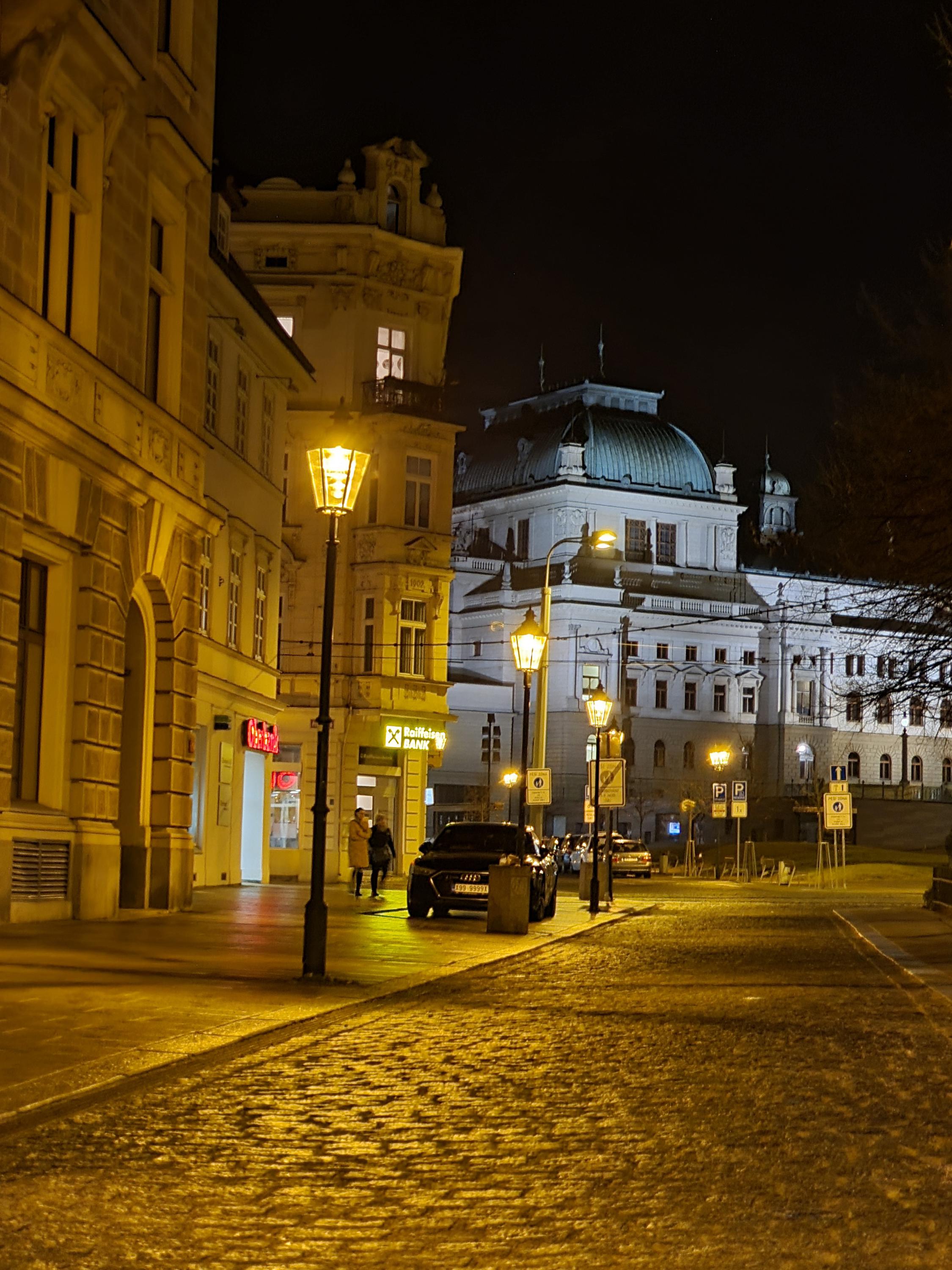 Fakulta právnická Západočeské univerzity v Plzni foto 2