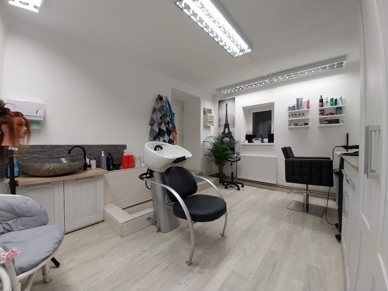 Kadeřnictví Hair Fashion foto 3