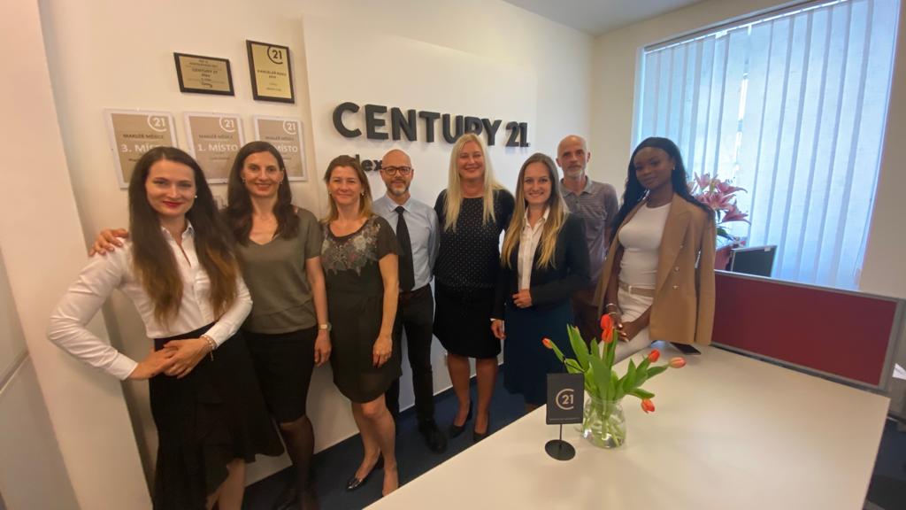 CENTURY 21 Alex foto 2