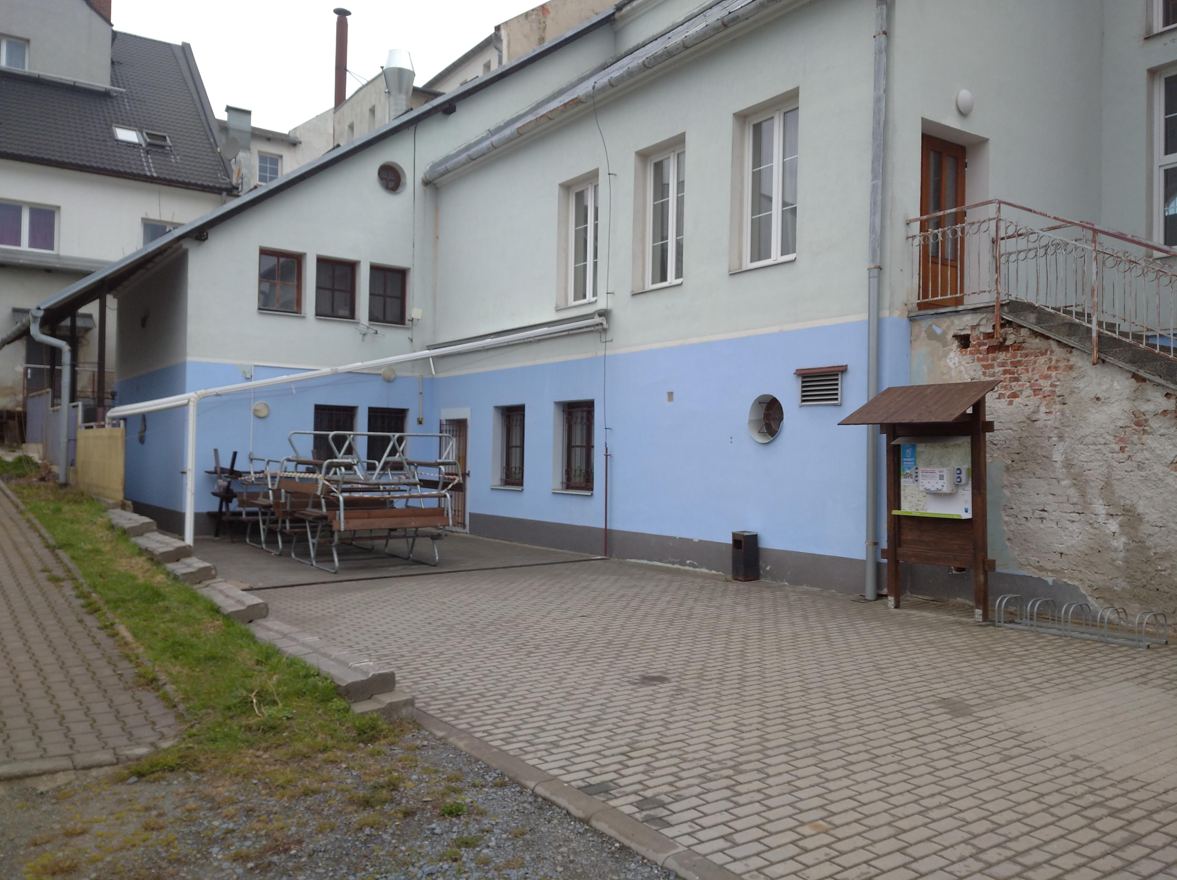 Nabíjecí stanice Restaurace U Medvěda foto 3