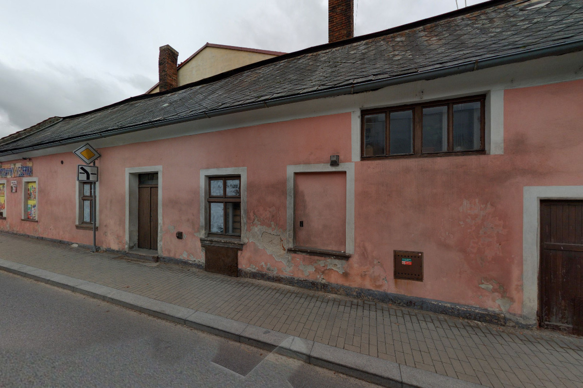 Prodejna potravin Hradecká 375