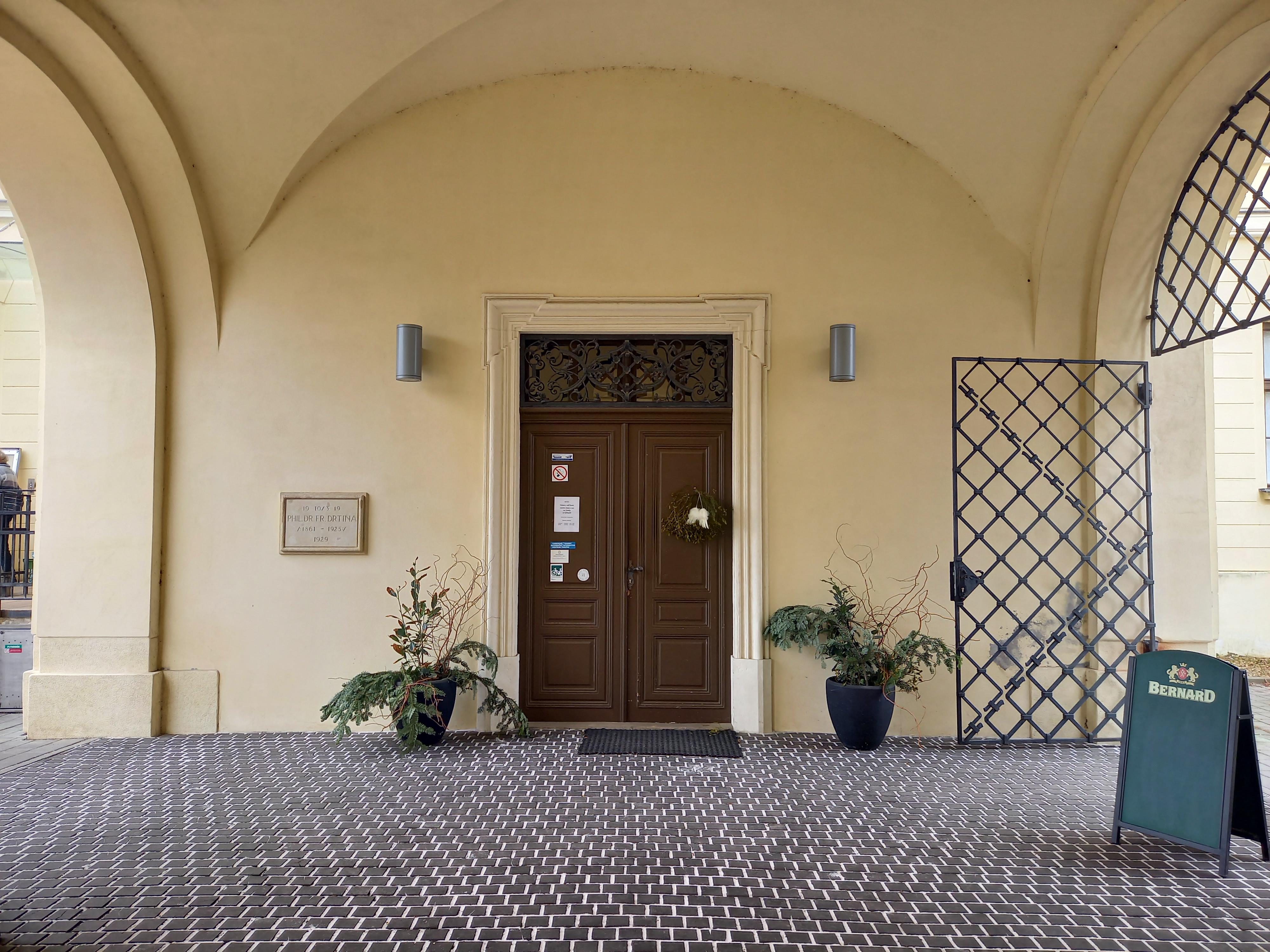 Zámecká restaurace Křtiny