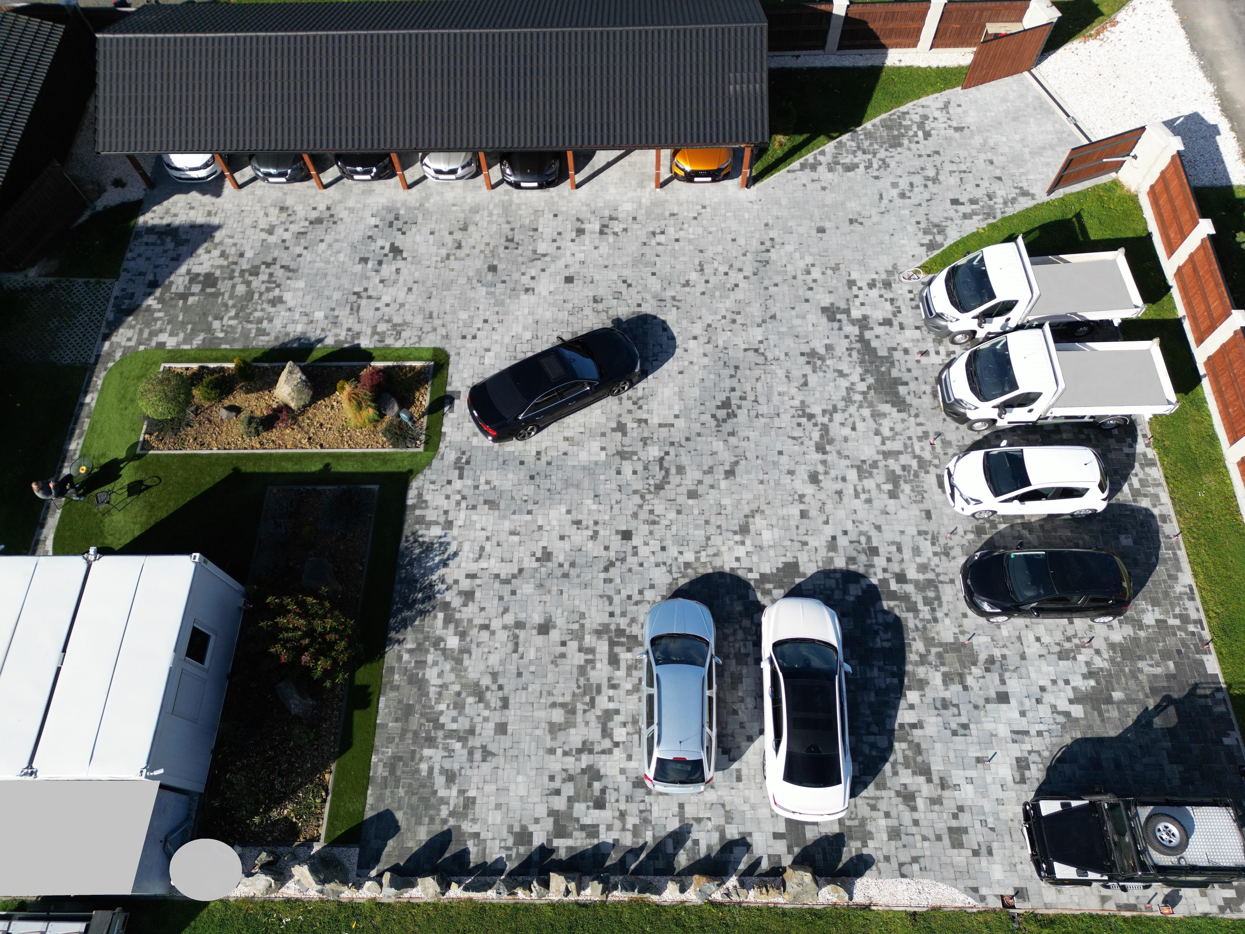 ZAJJM, s.r.o. - AUTA S GARANCÍ foto 5