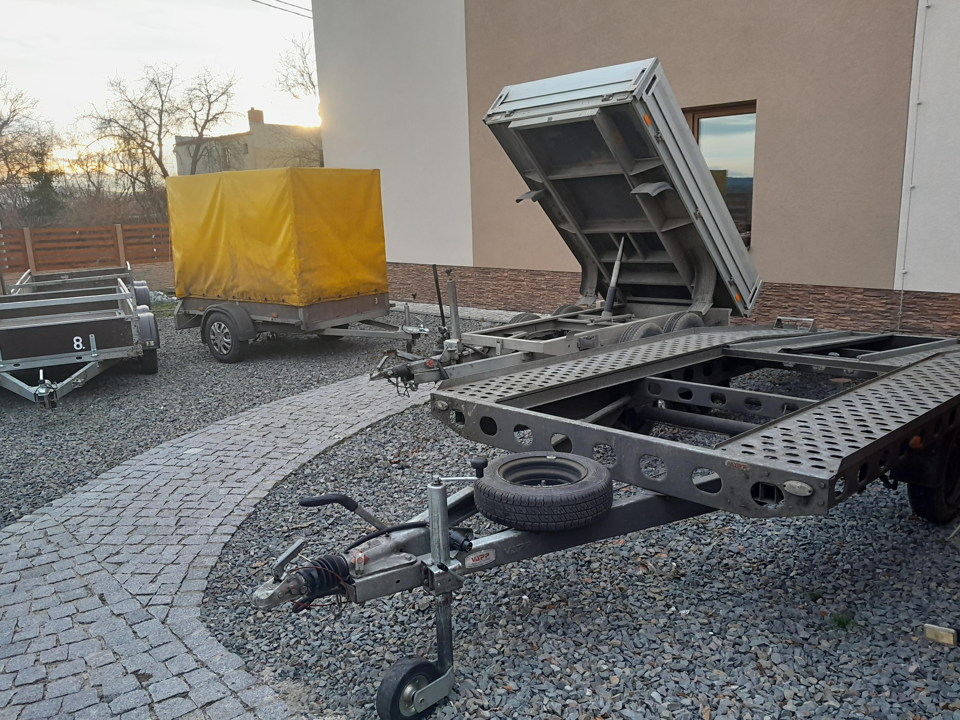 Půjčovna přívěsů Ing. Petr Bolatzký foto 3