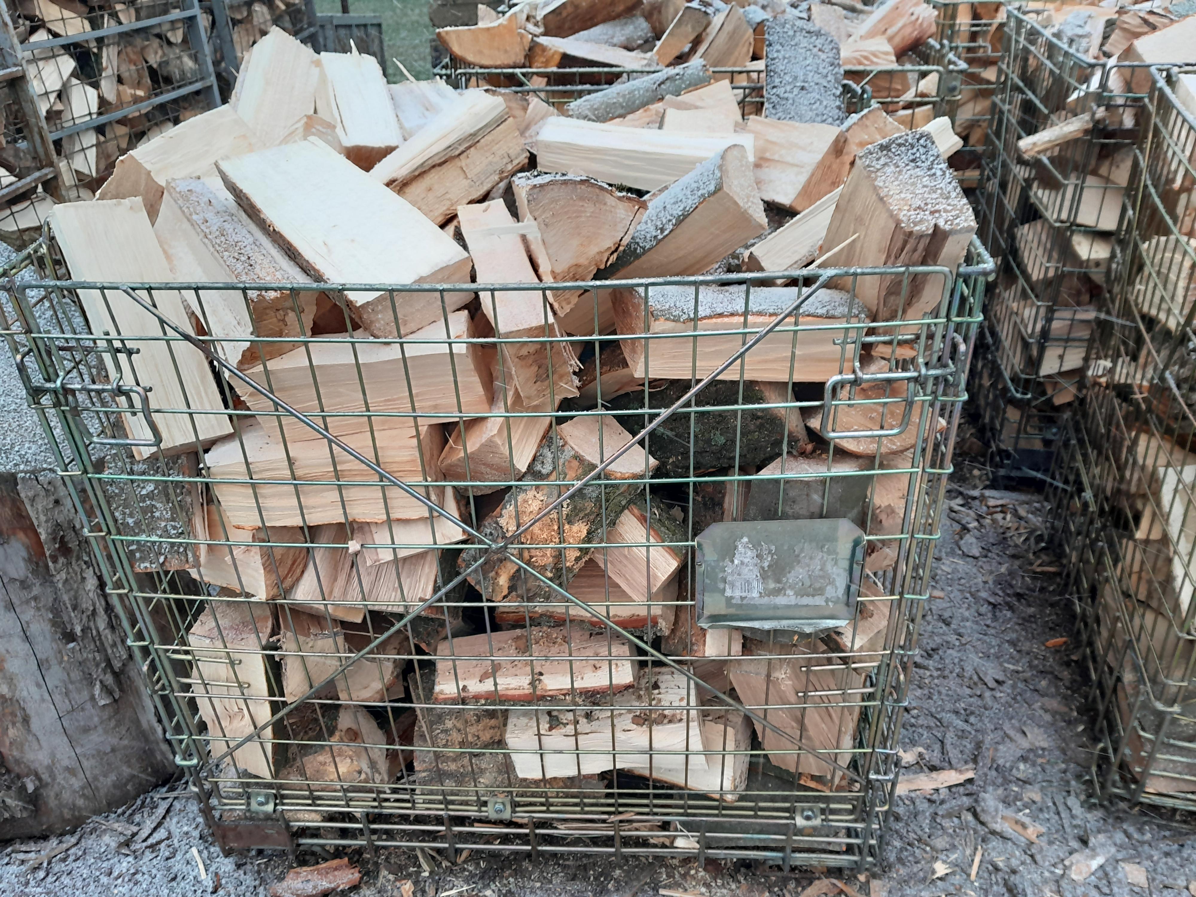 Palivové dřevo Ing. Petr Bolatzký foto 2