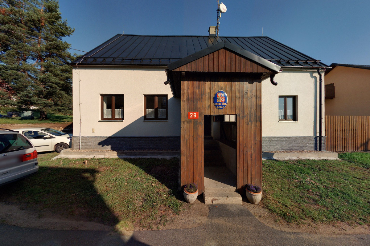 Kalek - obecní úřad foto 3
