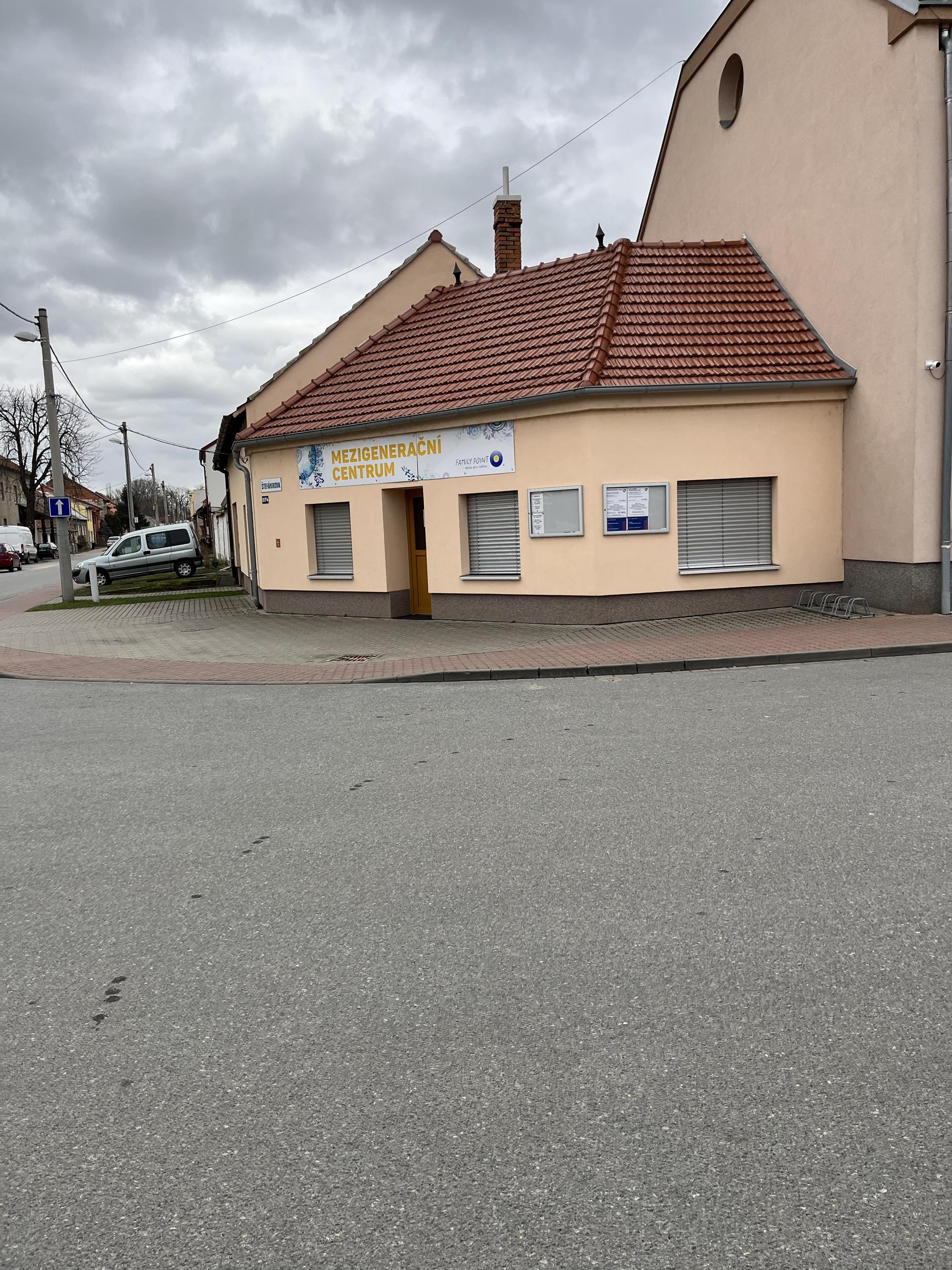 Újezd u Brna - městský úřad foto 5