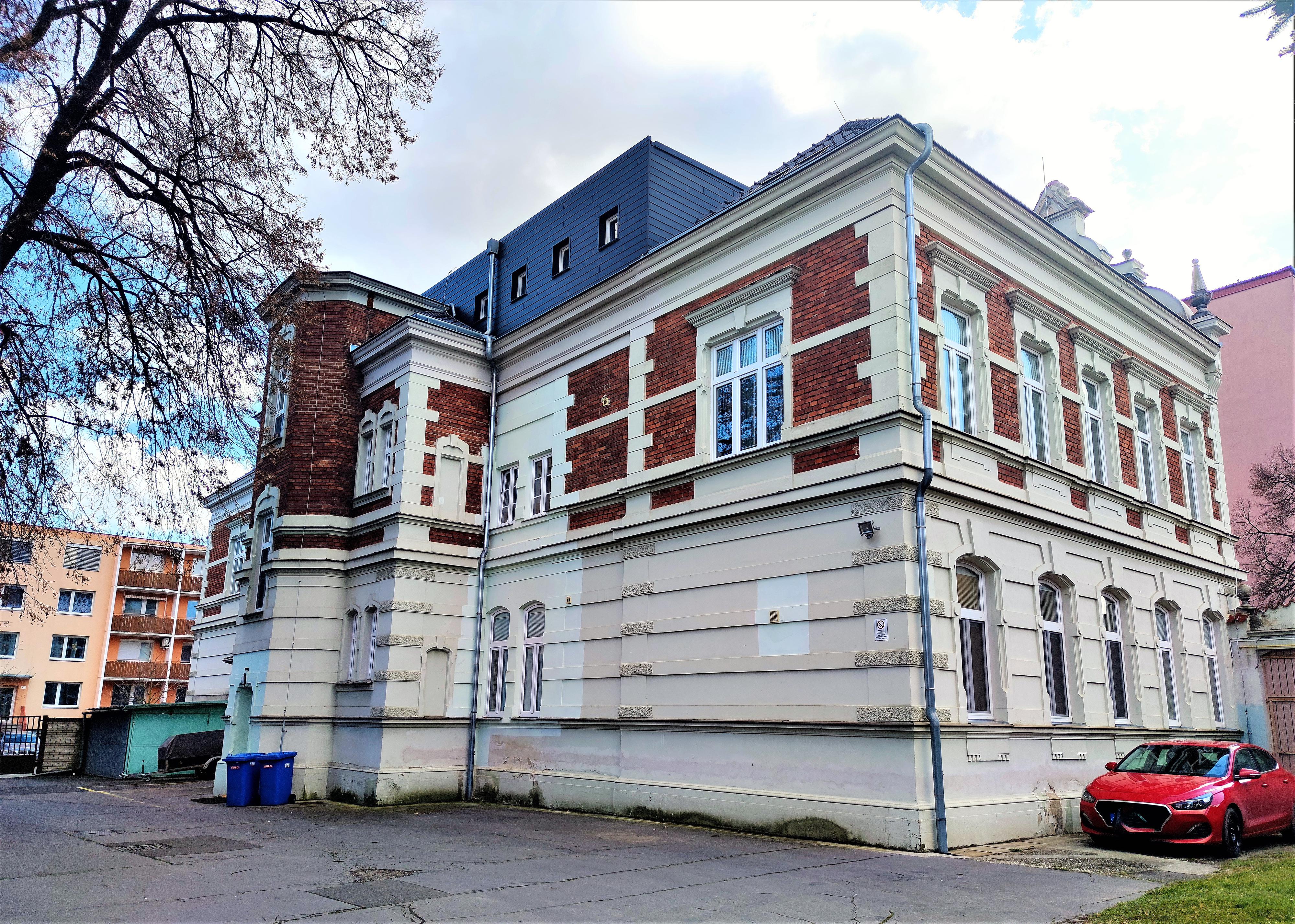 Základní škola Prostějov, Komenského 10 foto 3