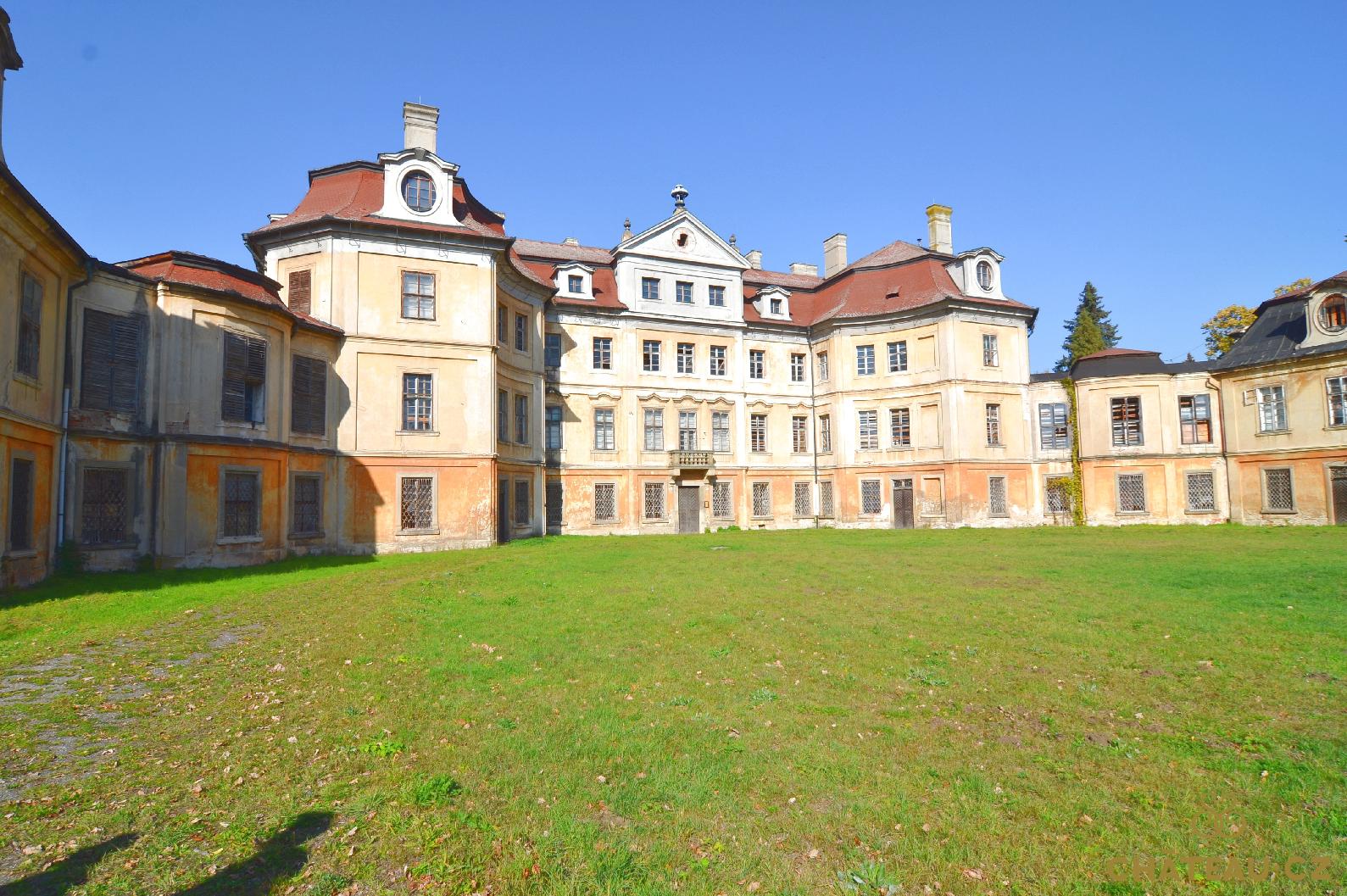 CHÂTEAU.cz