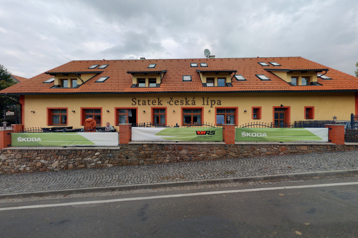 Statek česká lípa - tenisové kurty foto 1