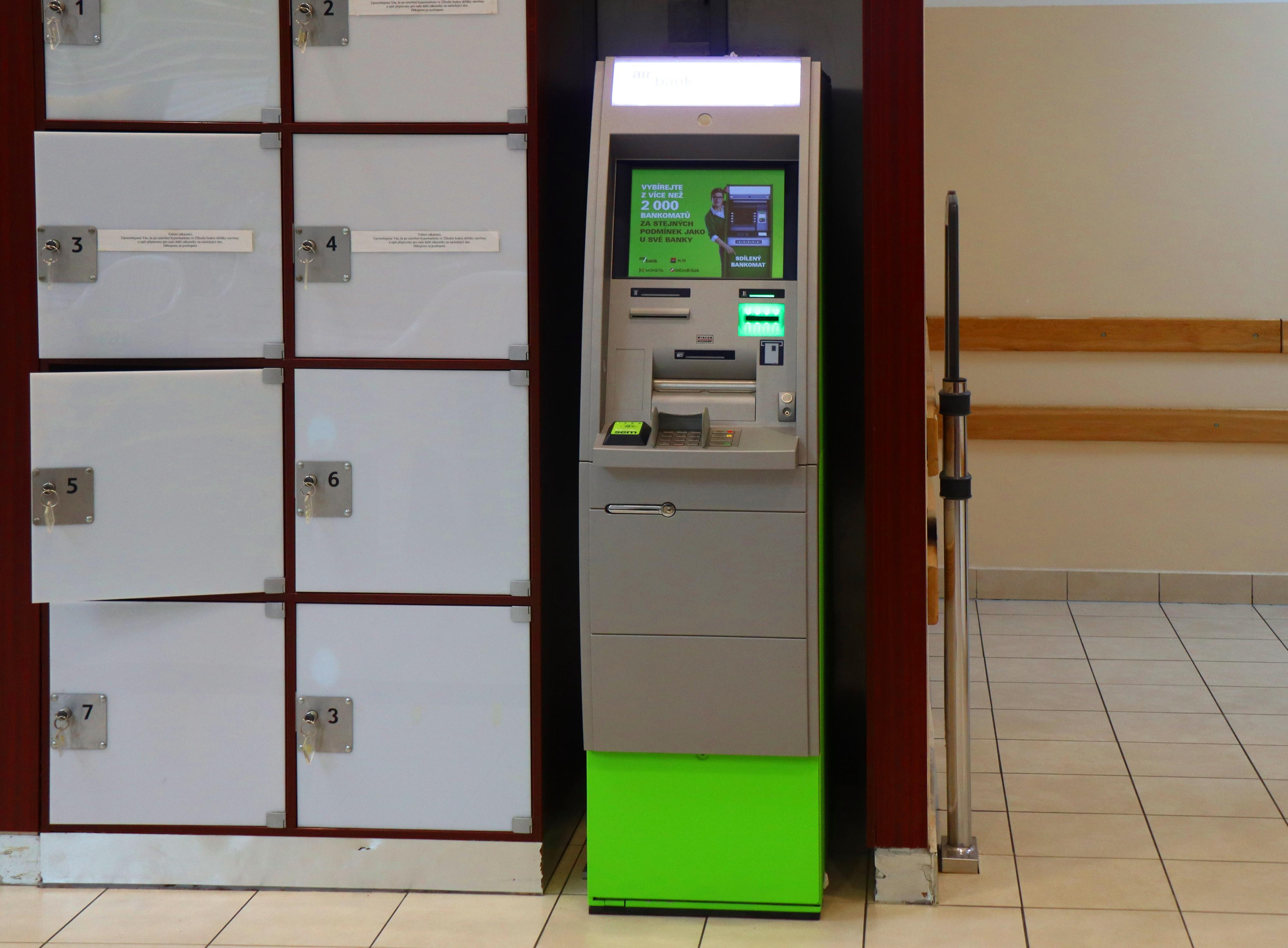 Bankomat Air Bank foto 1