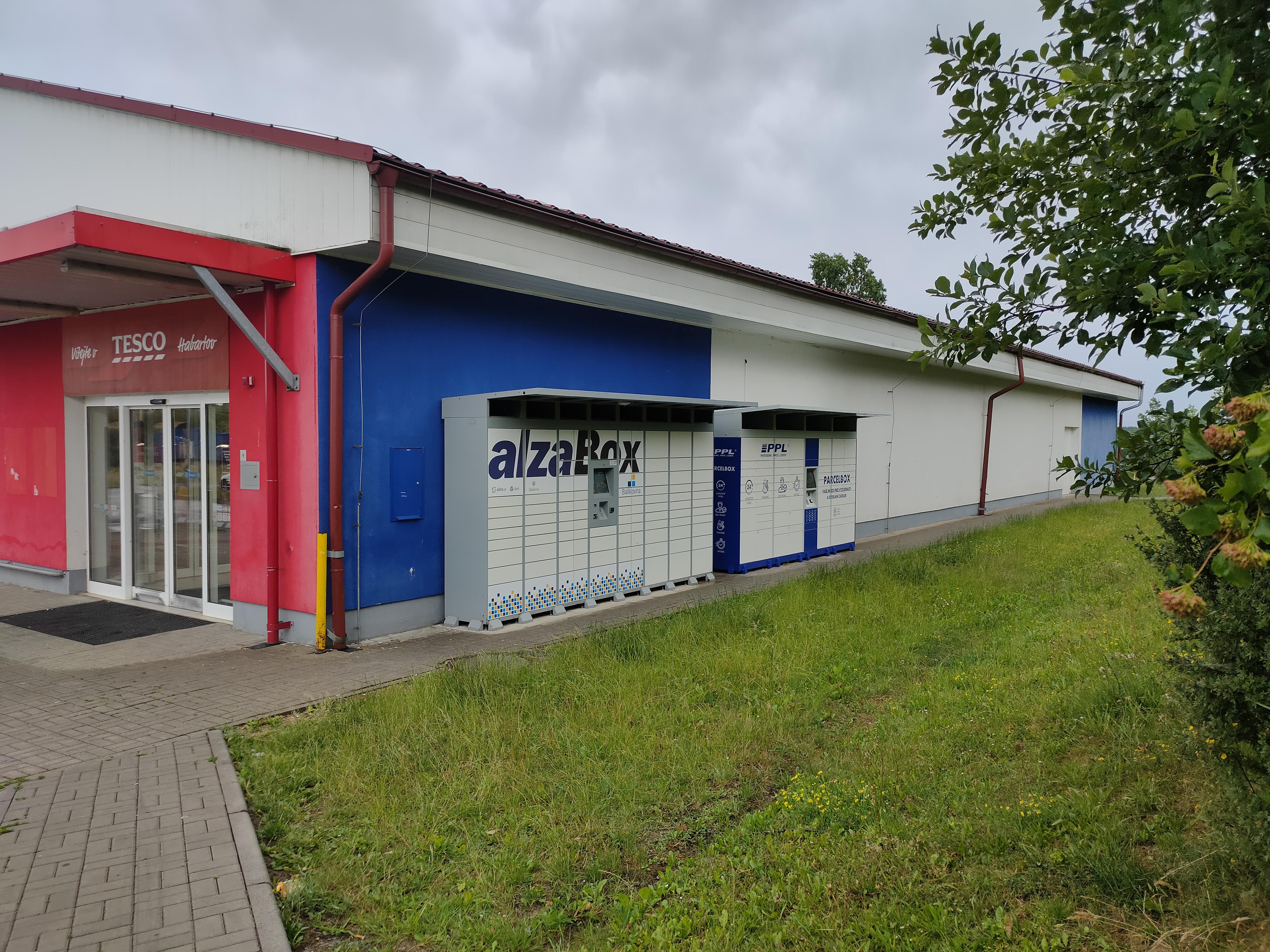 AlzaBox