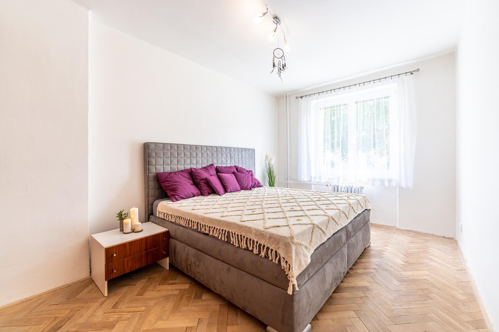 Kateřina Kuhnová- Vaše certifikovaná realitní makléřka foto 2