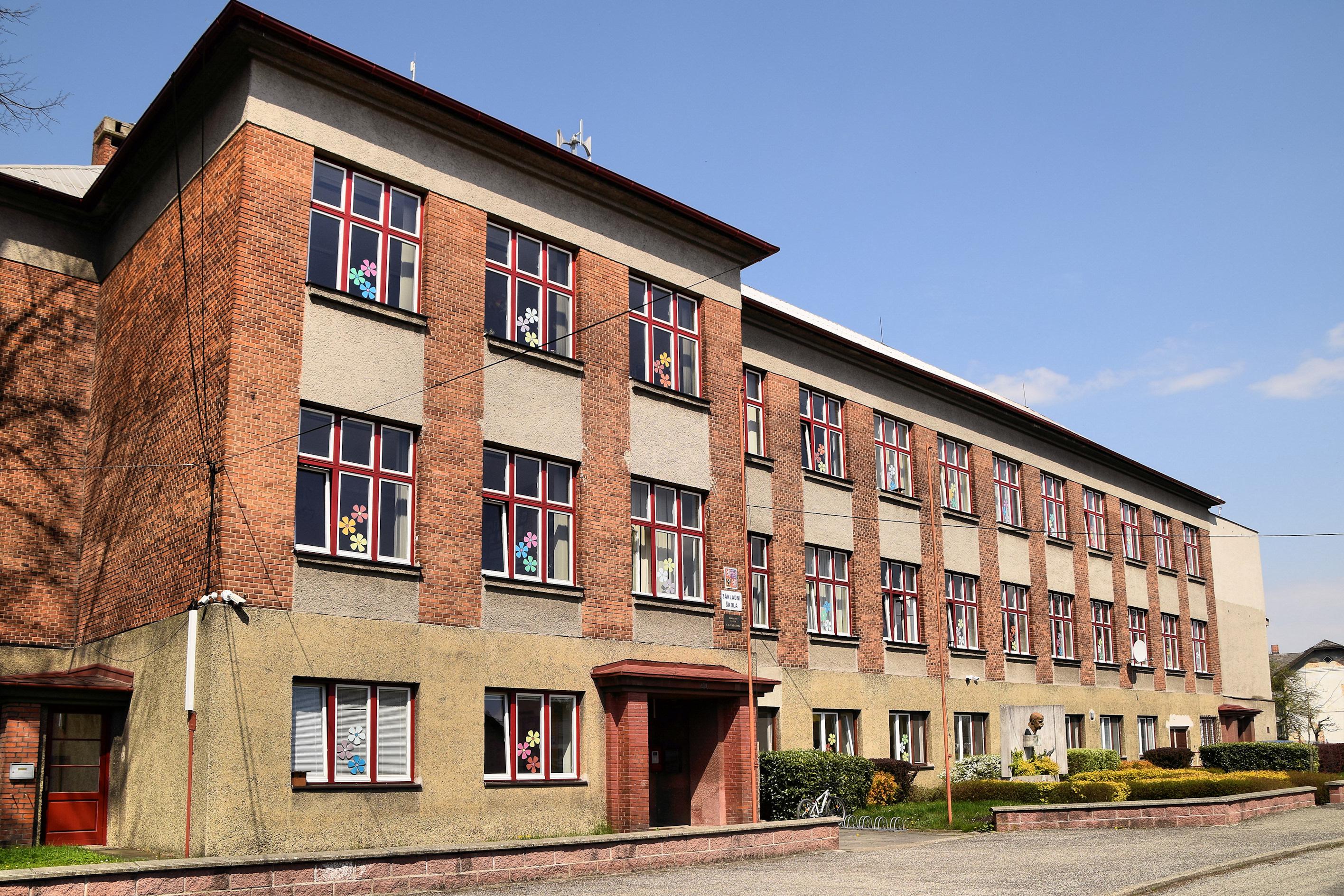 ZUŠ J. A. Komenského, Jistebník