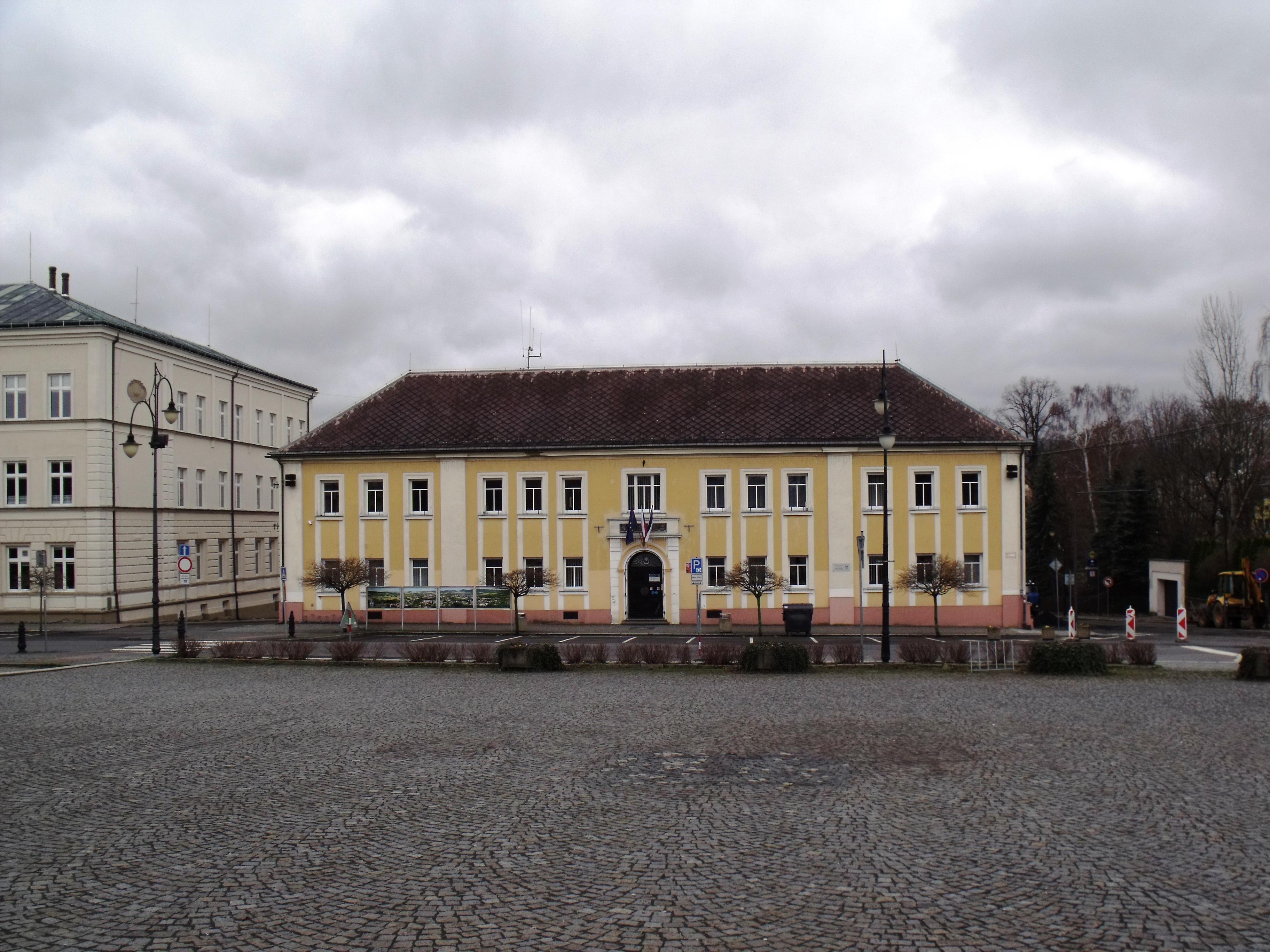 Městský úřad Varnsdorf foto 4