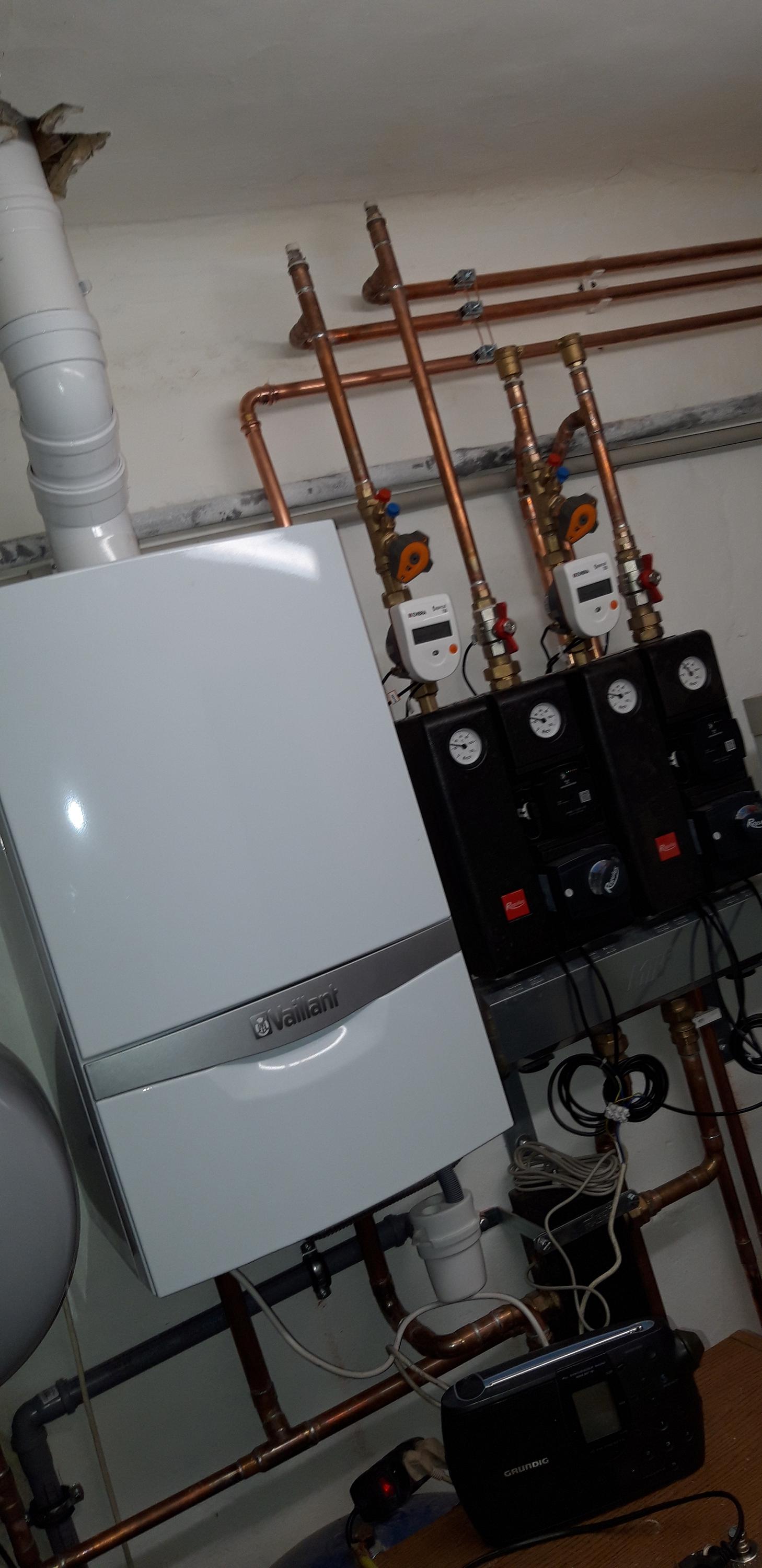 Petr Šmejkal VODA-TOPENÍ-PLYN foto 4